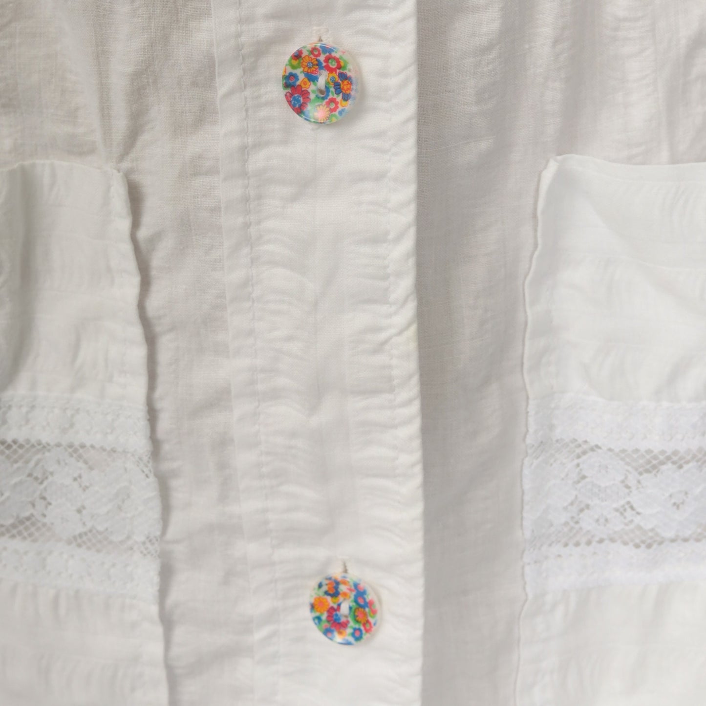 70s White Lace Trim Mini Dress Floral Button Front Shift Small