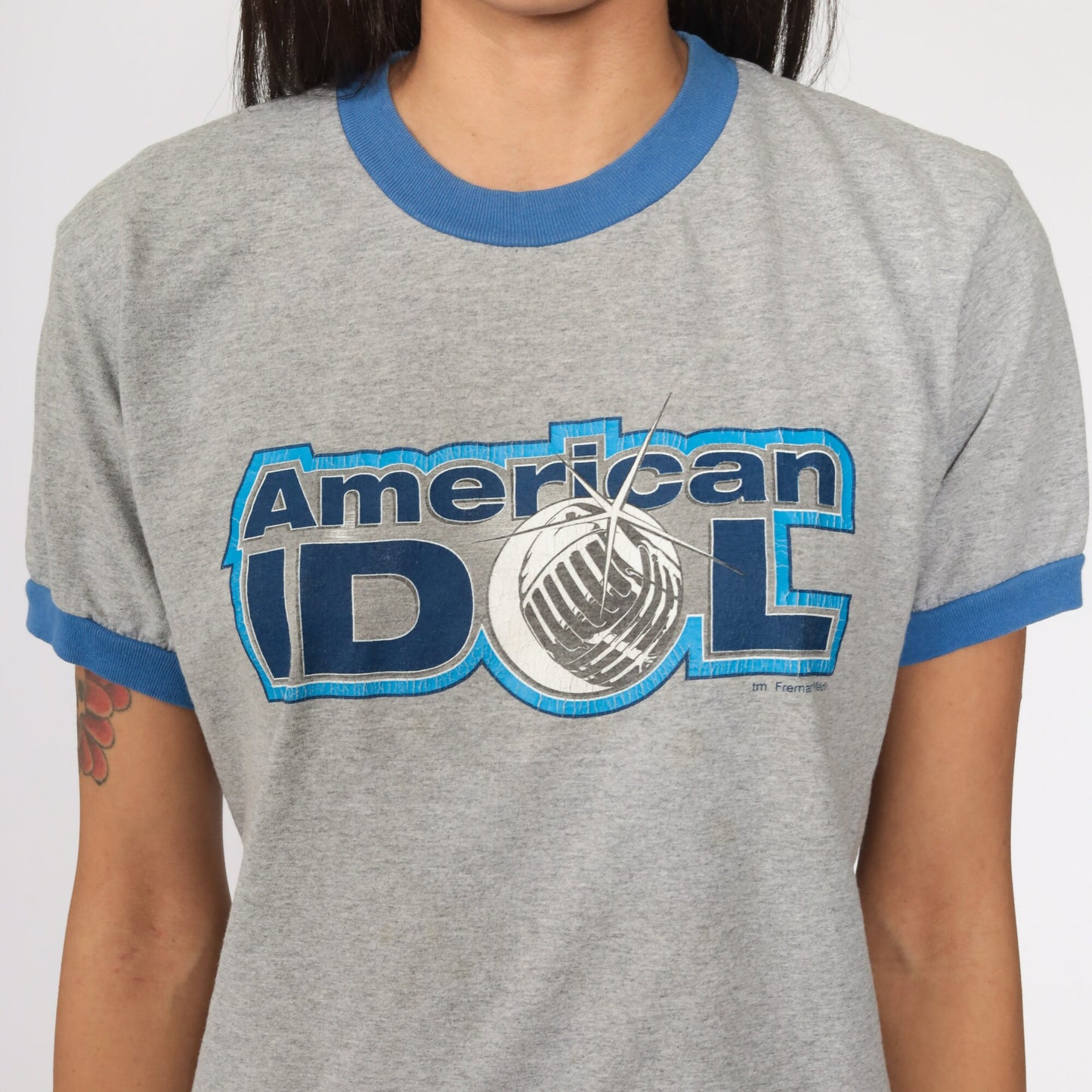 00s American Idol Ringer Tee Grey Graphic T-Shirt Small S