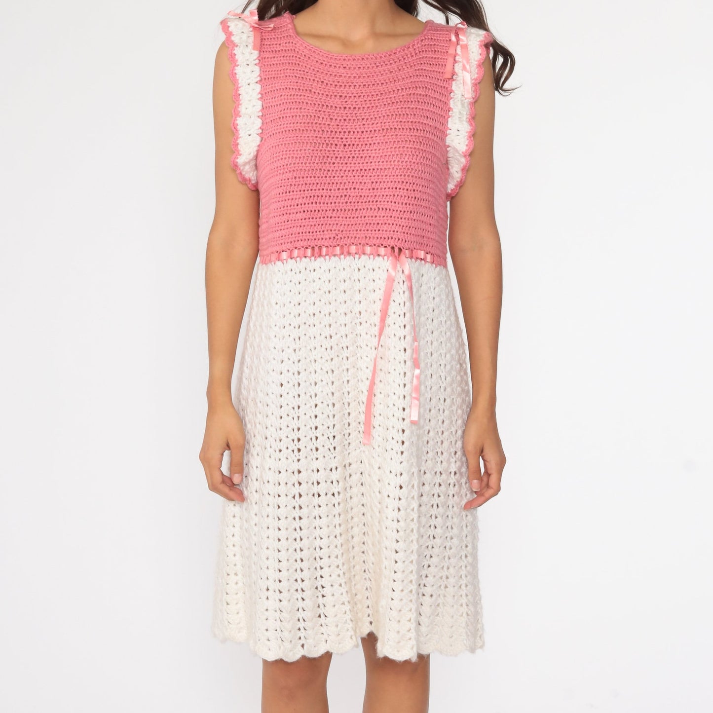 70s Crochet Knit Midi Dress Pink White Cap Sleeve Cutout Small Medium