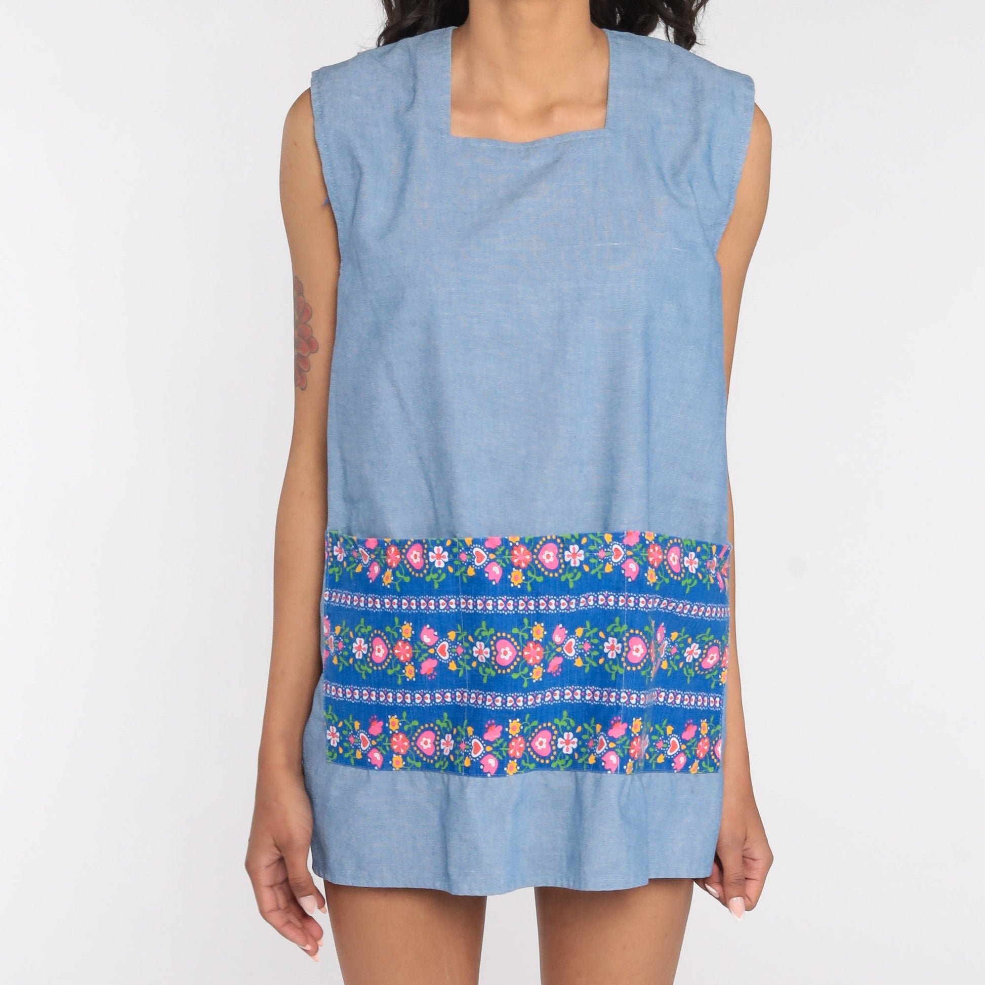 70s Blue Floral Blouse Open Back Sleeveless Cotton Top Small Medium