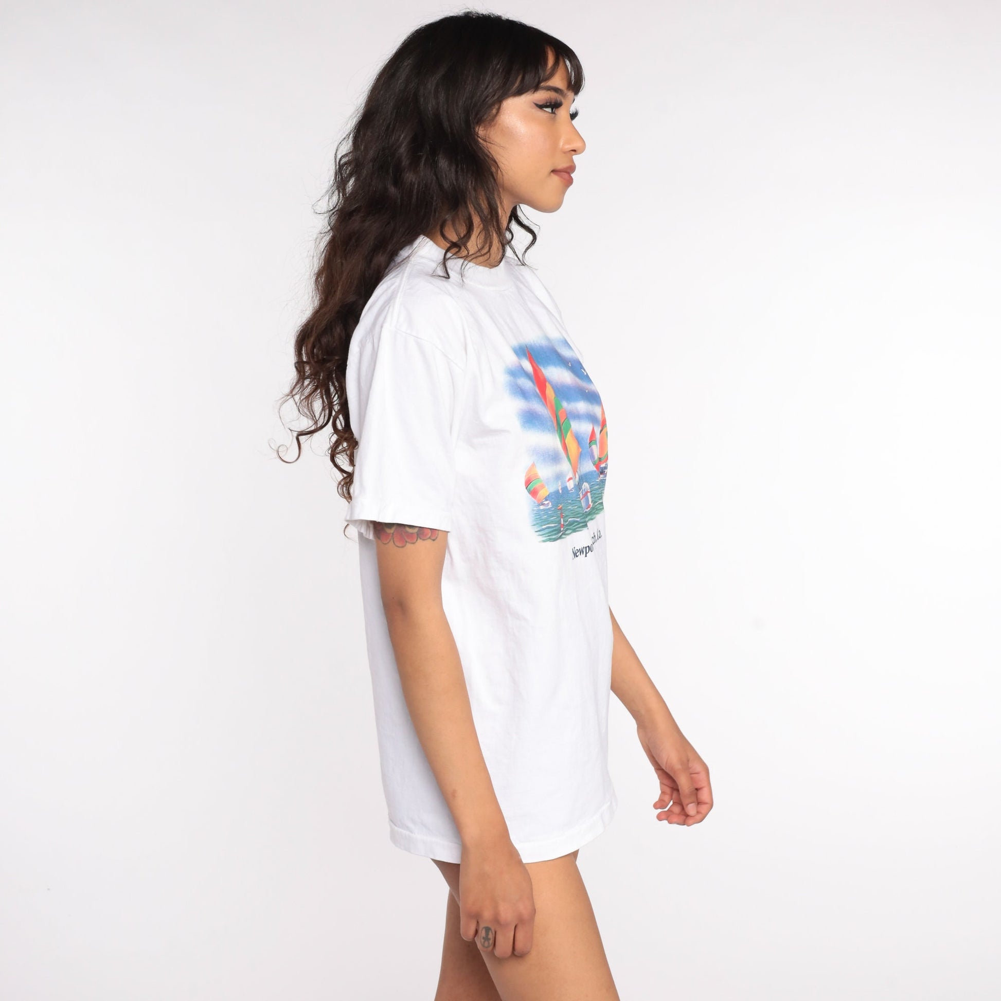 90s Newport Beach Sailboat Graphic T-Shirt California Cotton Tee Medium