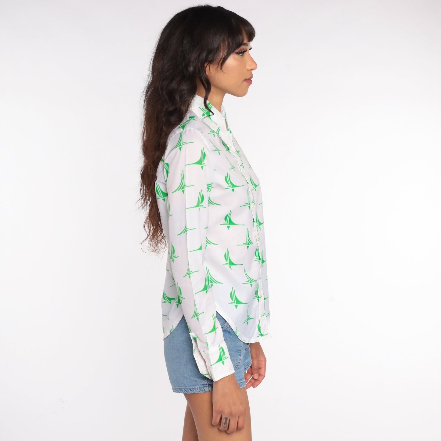 70s Geometric Print Button Up Shirt White Green Long Sleeve Small