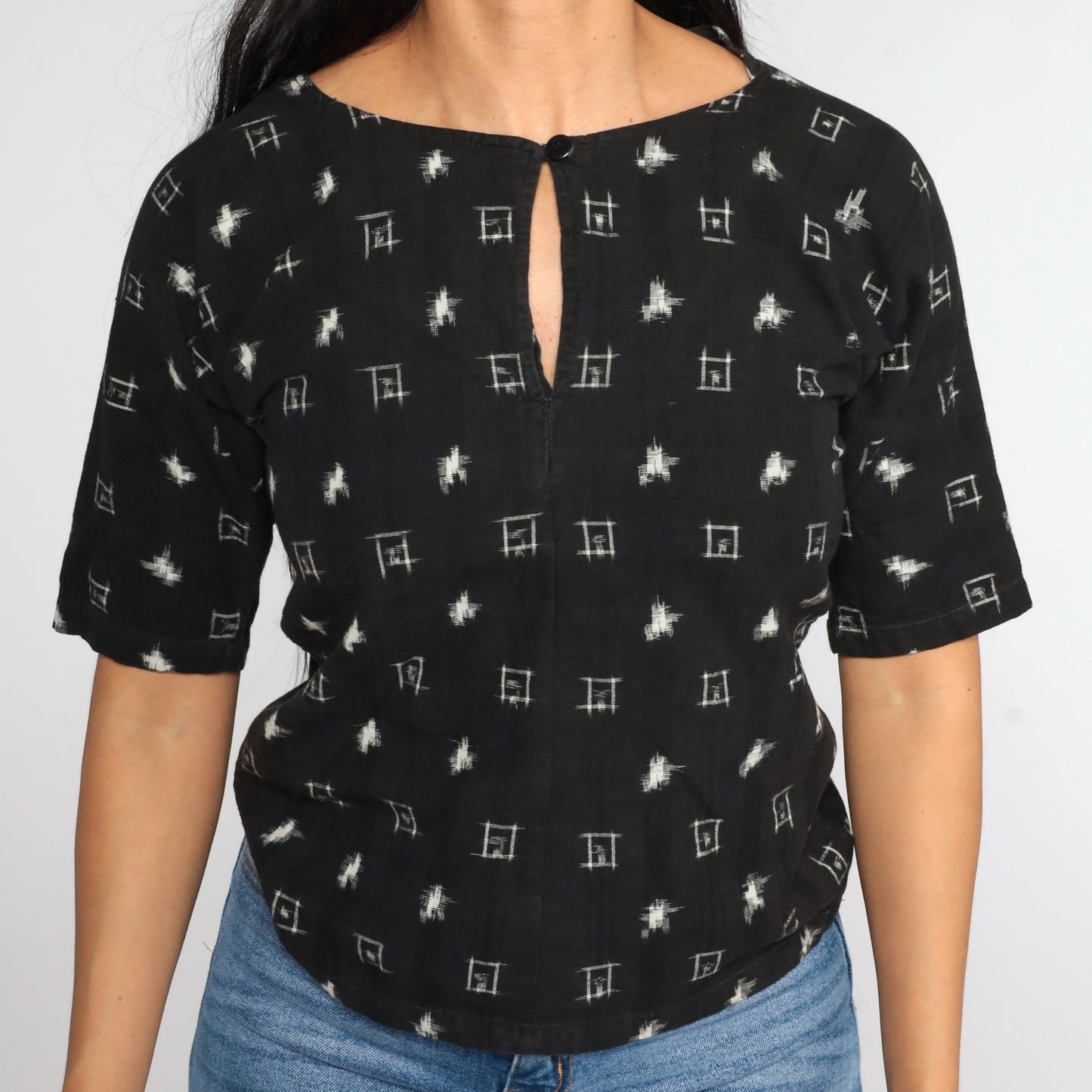 90s Geometric Black Blouse Keyhole Cutout Short Sleeve Small S