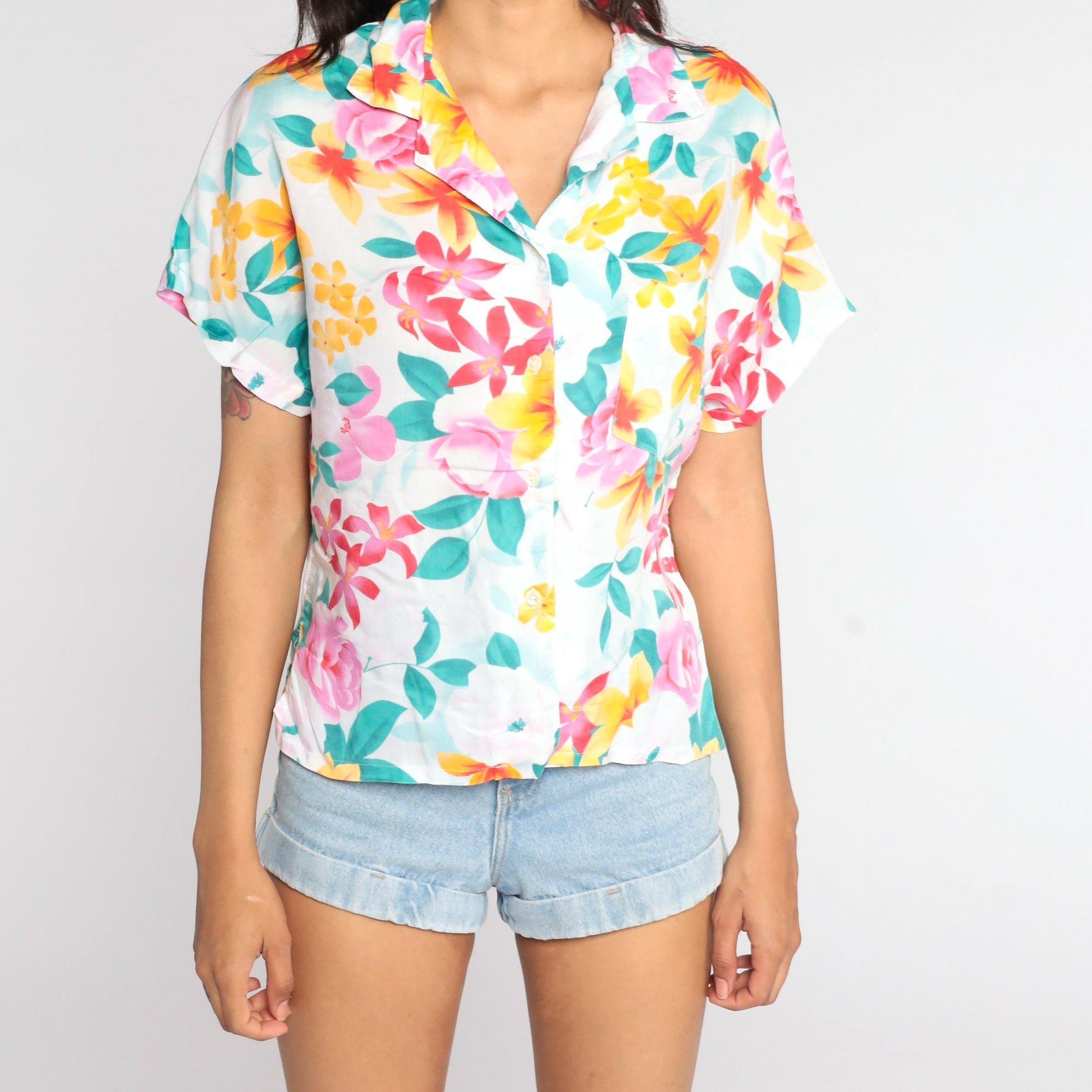 80s Diane von Furstenberg Tropical Floral Button-Up Blouse White Medium