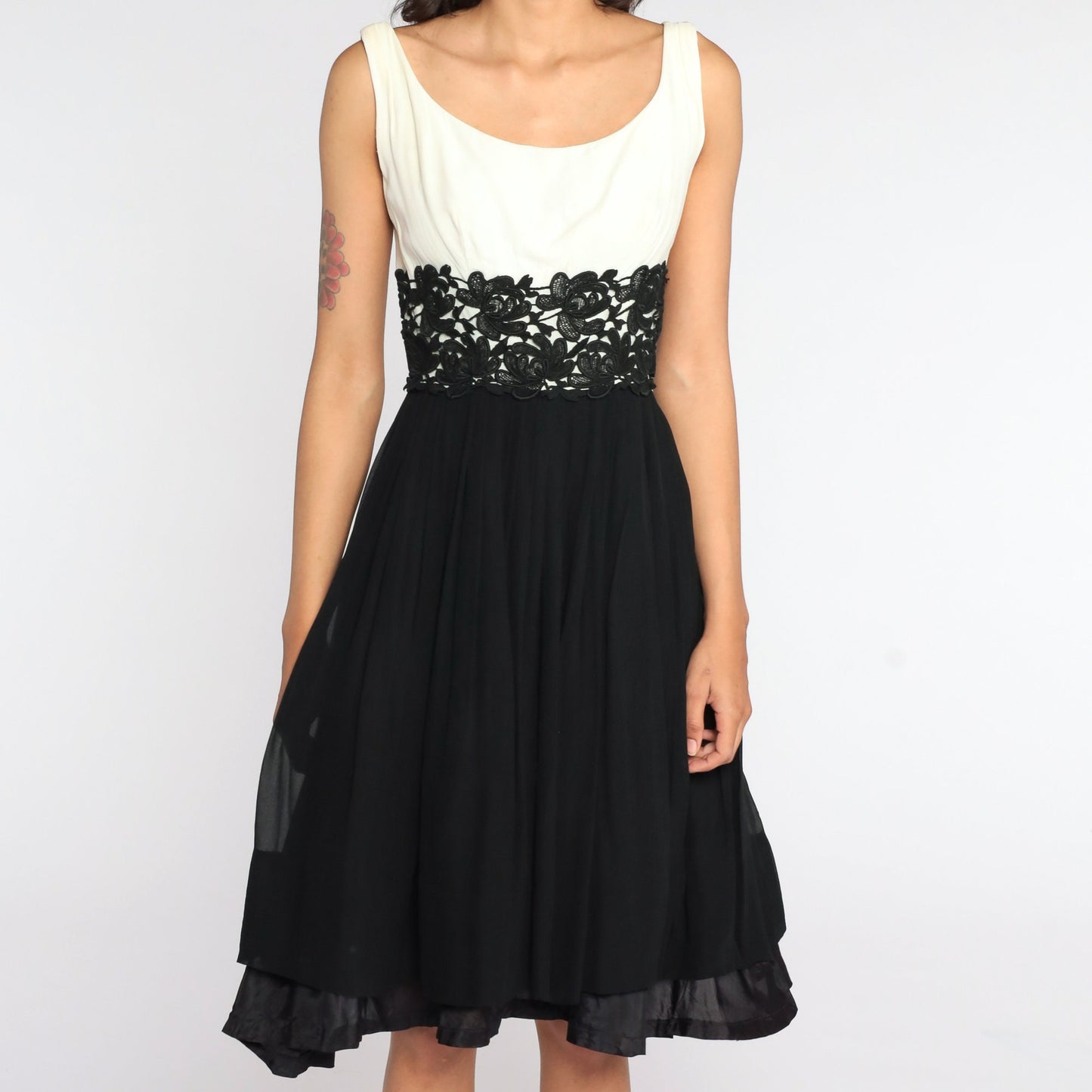 1960s Suzy Perette Black Chiffon Lace Cocktail Dress Off-White Bodice Extra Small
