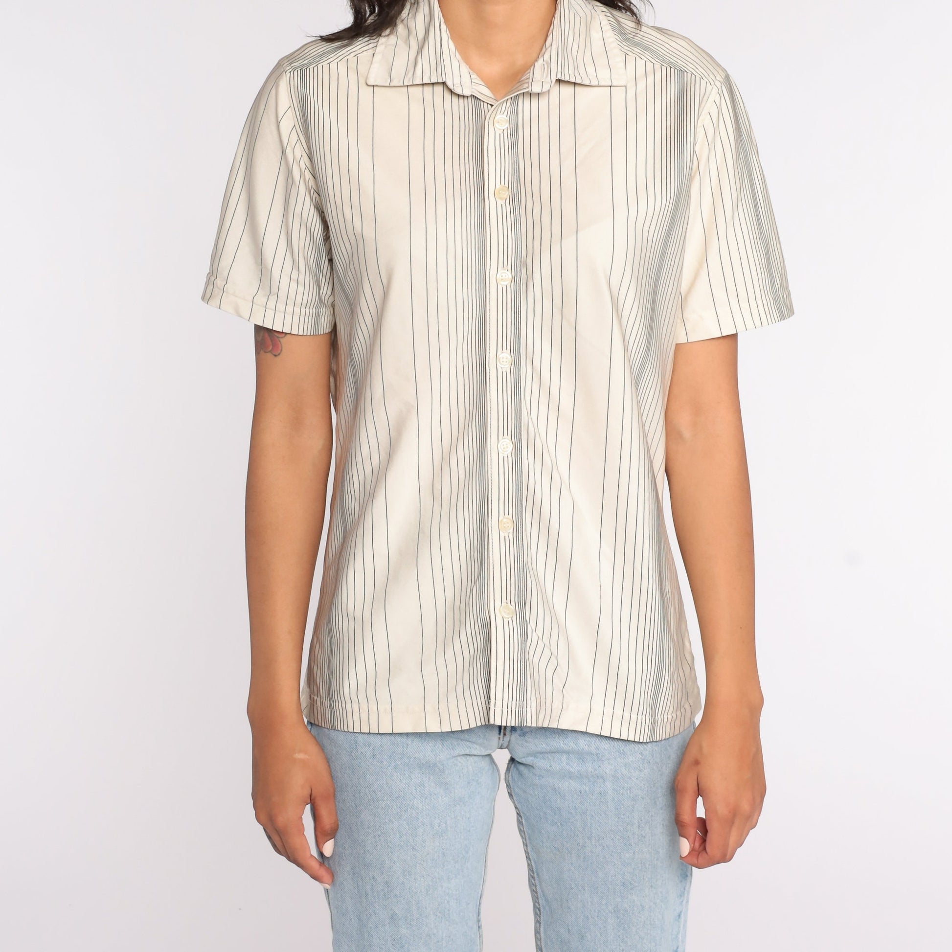 70s Off-White Striped Button-Up Shirt Short Sleeve Collared Top Medium