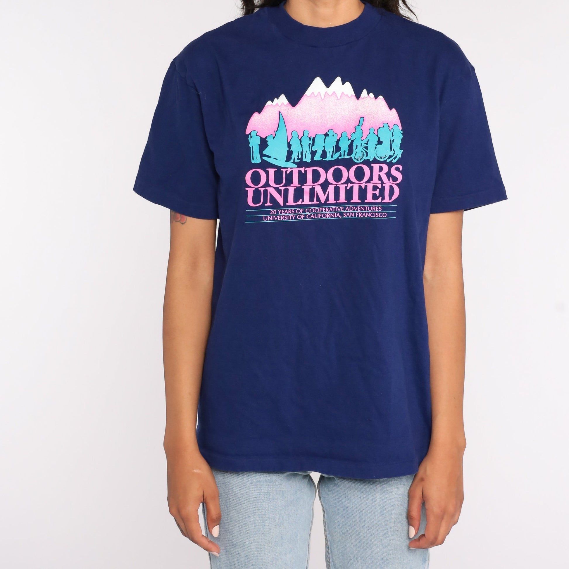80s Outdoors Unlimited UCSF San Francisco Graphic Tee Purple Cotton Medium