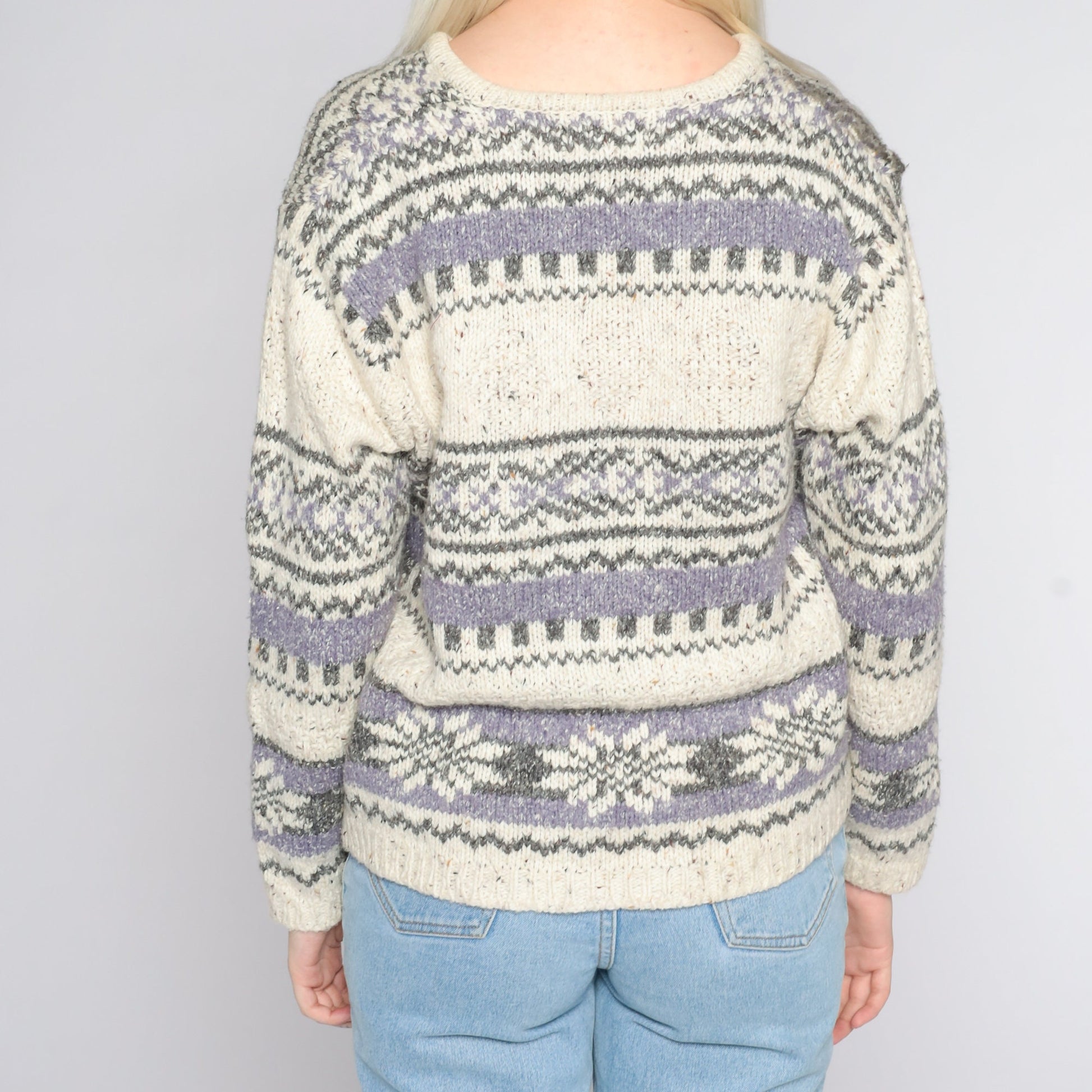 90s Fair Isle Sweater Cream Geometric Knit V-Neck Pullover Medium Petite