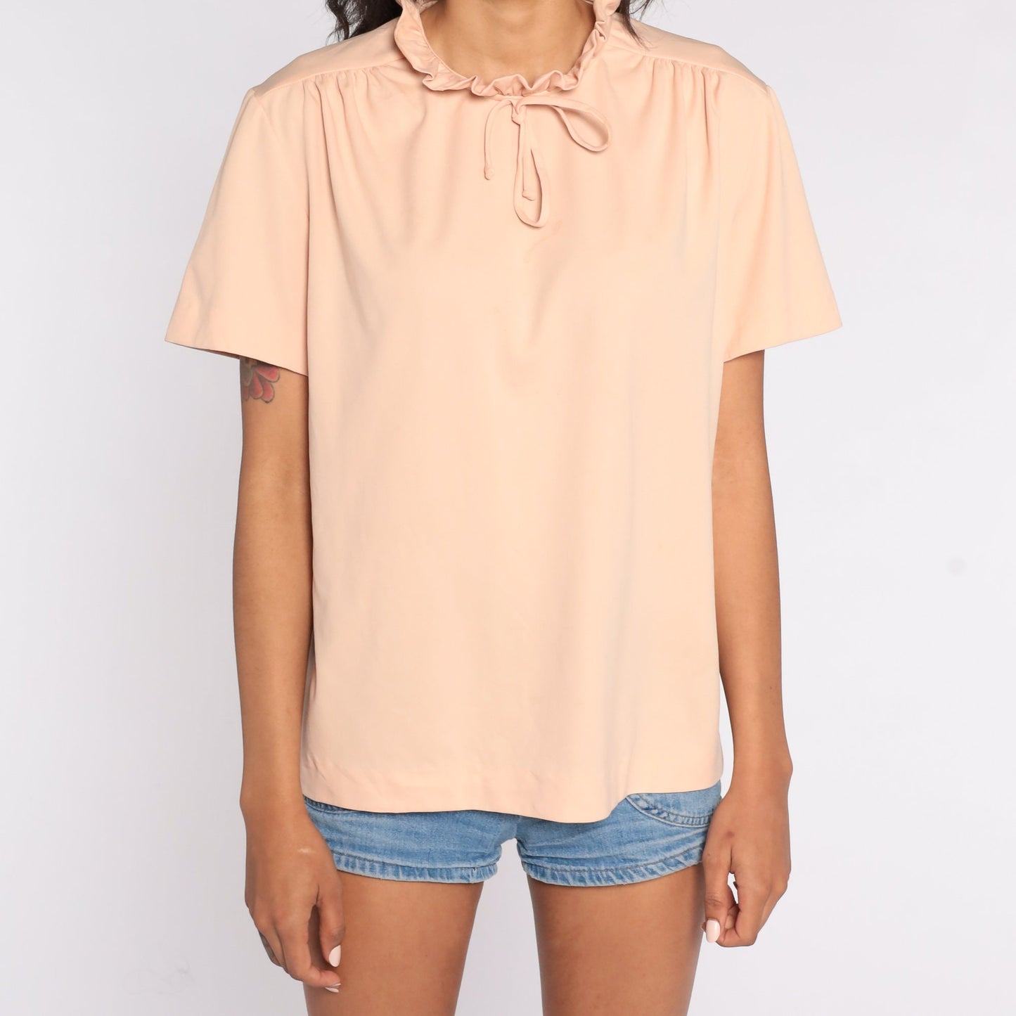 70s Peach Ruffle Neck Blouse Short Sleeve Polyester Shirt Extra Large XL