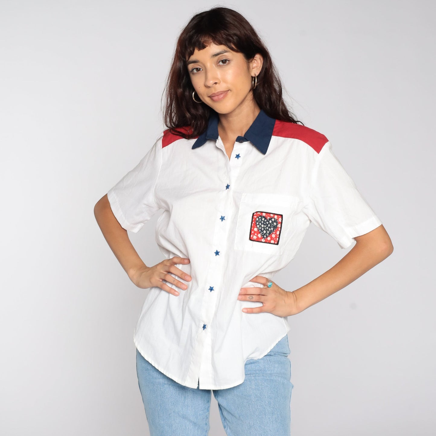 80s Heart Print Button Up Blouse White Short Sleeve Star Buttons Small