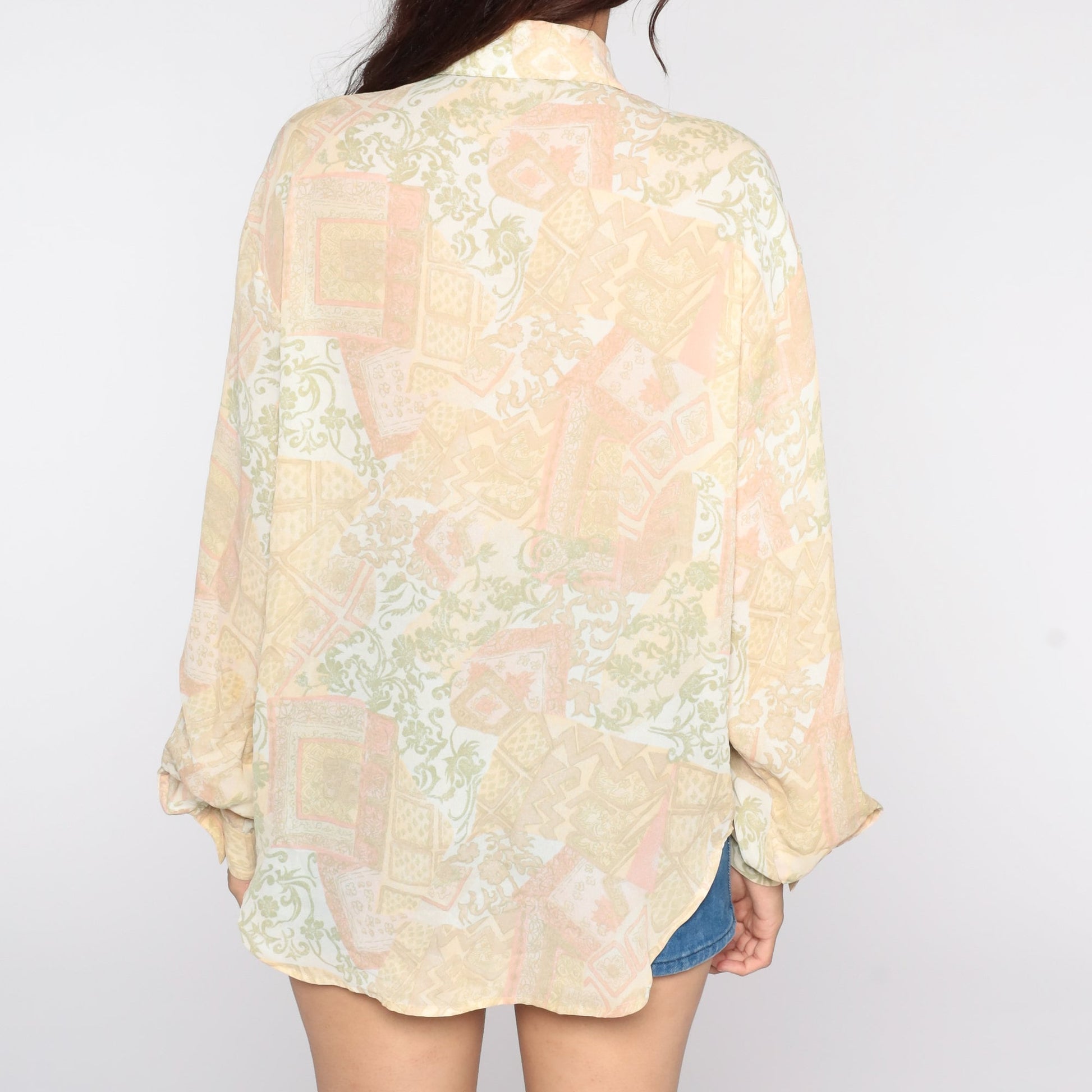 70s Yellow Geometric Floral Button-Up Blouse Dagger Collar Long Sleeve Medium