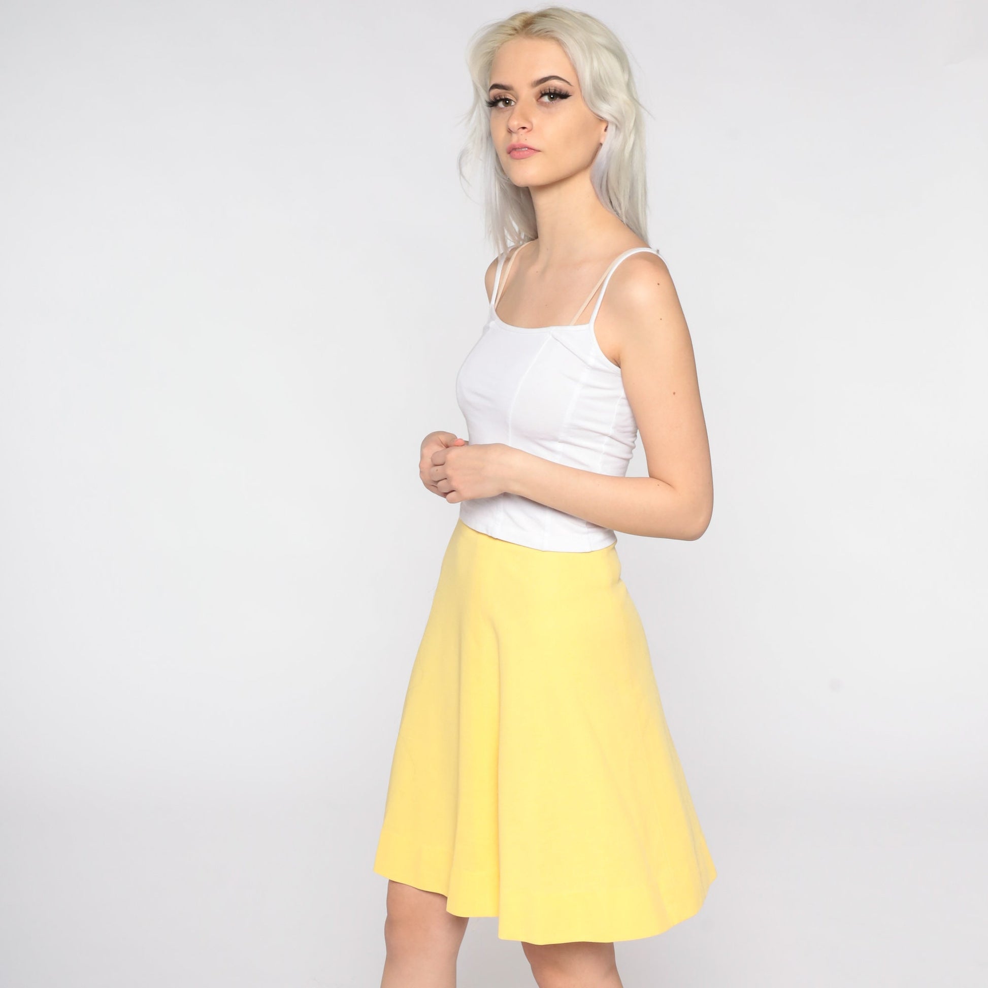 70s Yellow A-Line Mini Skirt High Waisted Rear Zip Extra Small