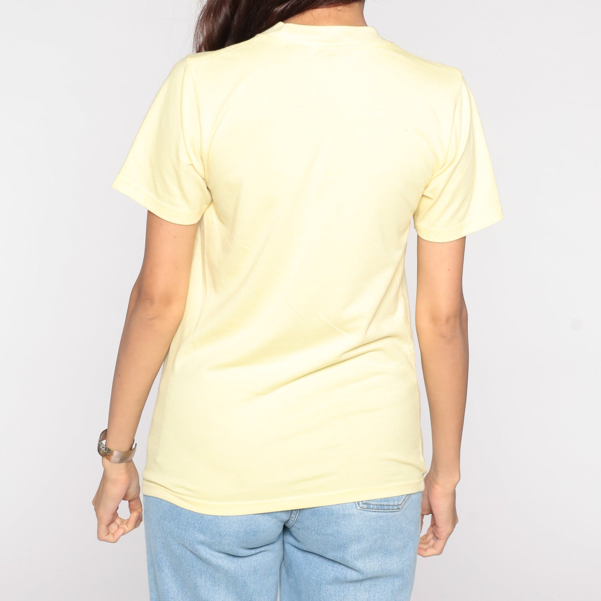 80s Alaska Floral Embroidered Graphic T-Shirt Yellow Cotton Small