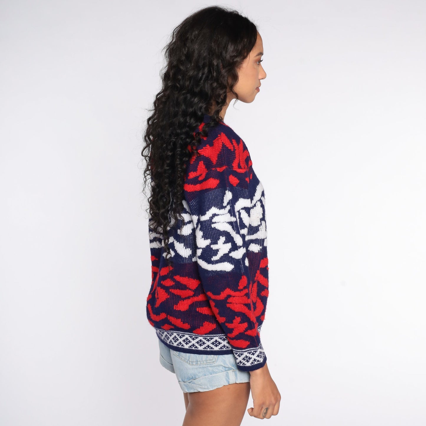 80s Abstract Print Knit Sweater Red White Blue Crewneck Medium