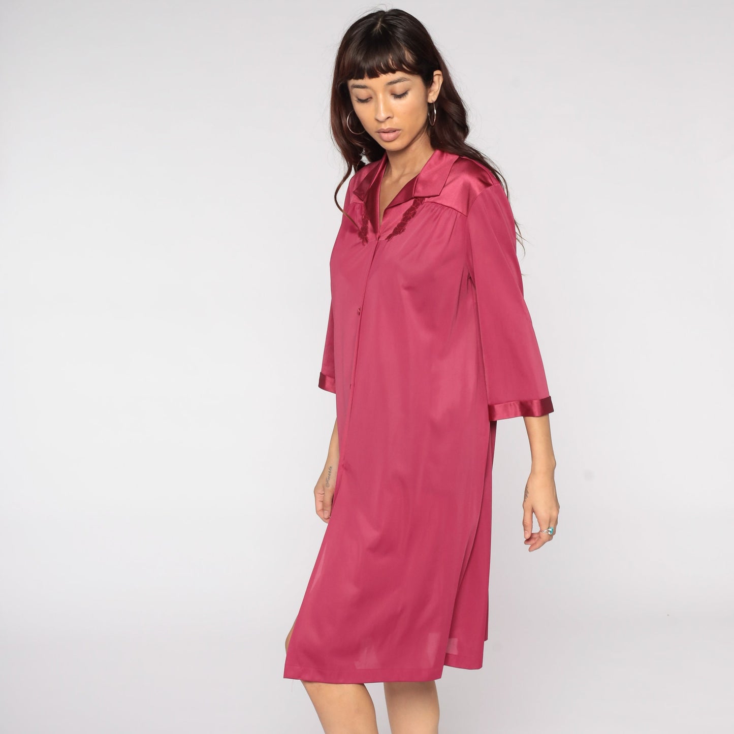 80s Raspberry Nylon Pajama Dress Floral Embroidery Button Front Midi Large L