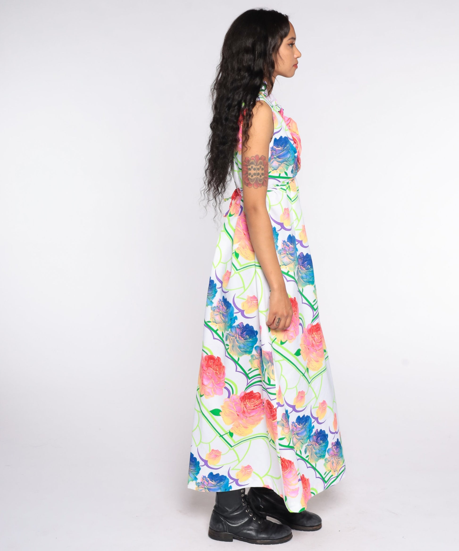 70s Floral Maxi Dress White Rose Print Empire Waist Sleeveless Medium