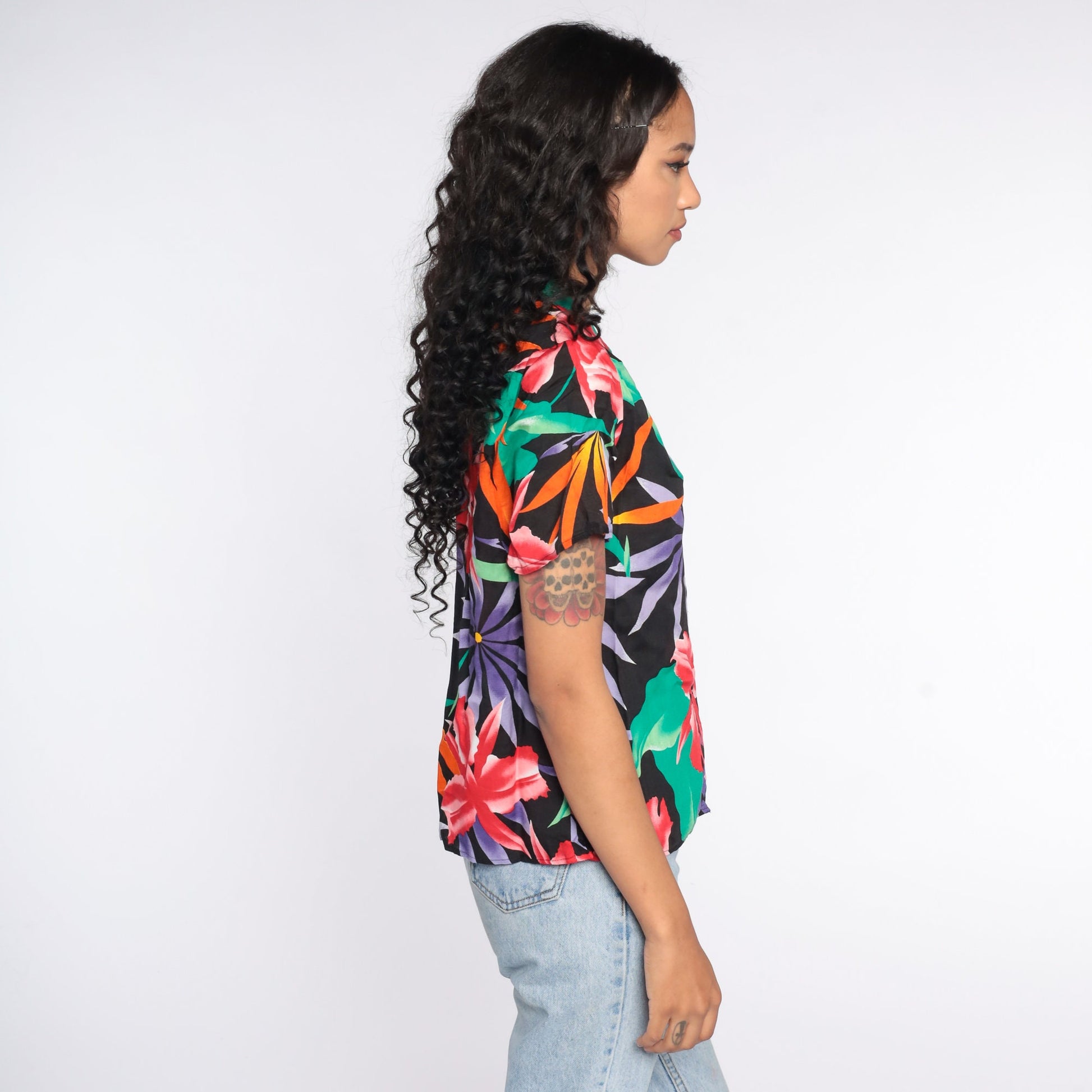 80s Tropical Floral Black Button-Up Blouse Short Sleeve Medium