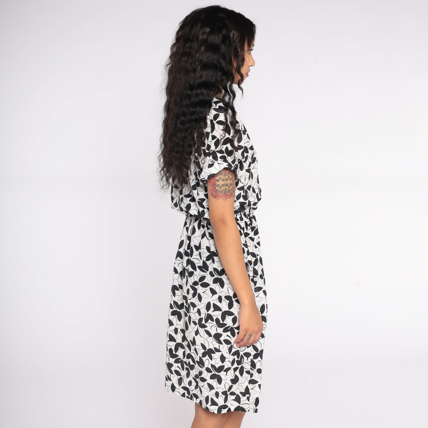 80s Black White Floral Midi Dress Button-Up Short Sleeve Medium
