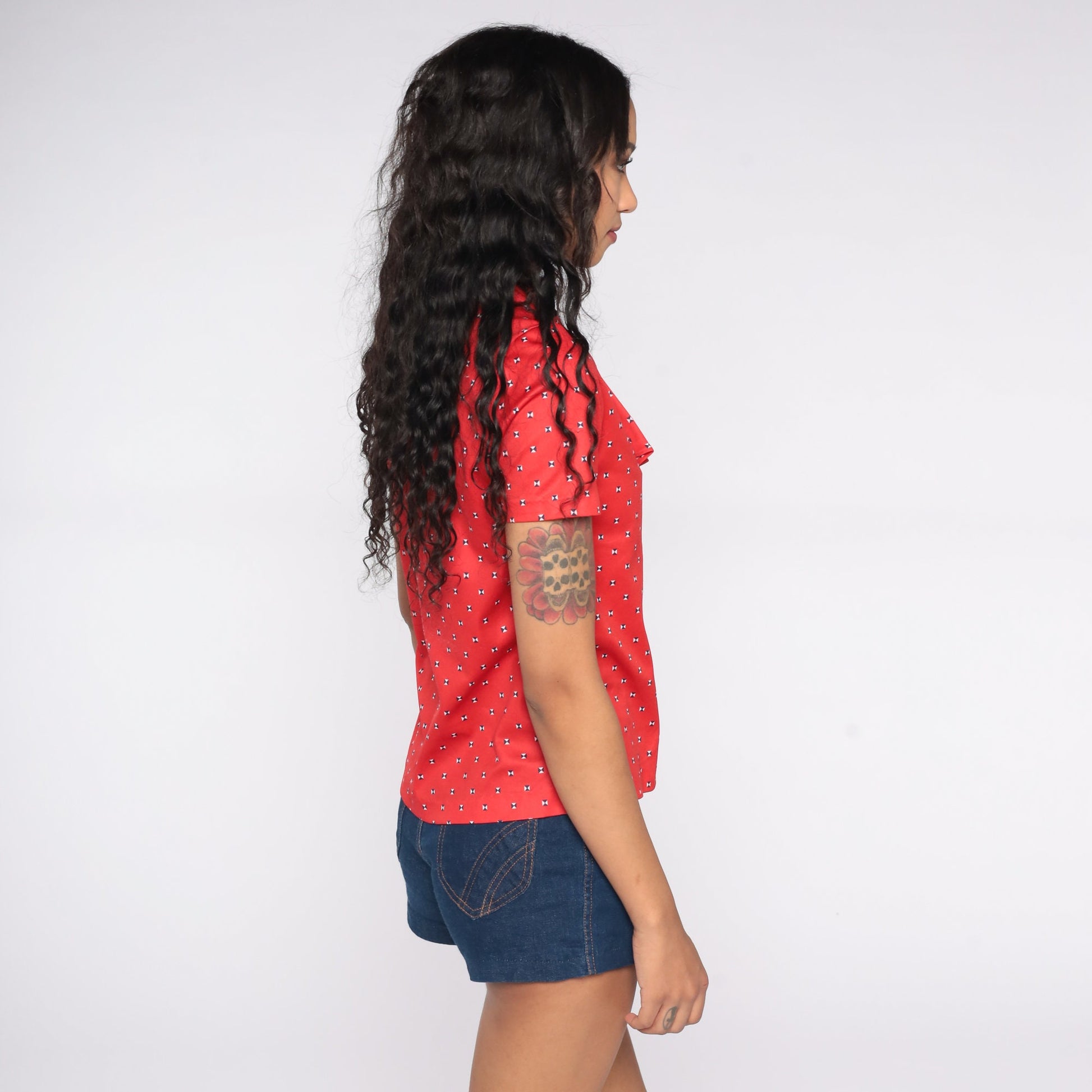 70s Red Ruffle Collar Blouse Short Sleeve Geometric Print Small