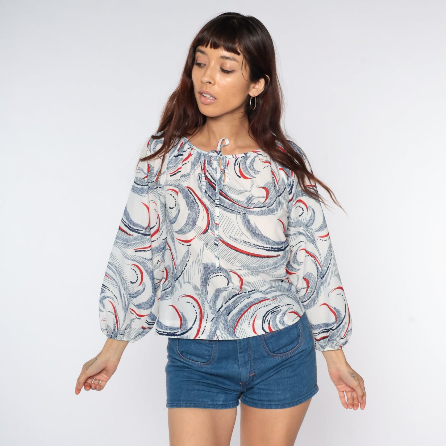 70s Swirl Print Blouse Keyhole Neck Long Sleeve White Medium