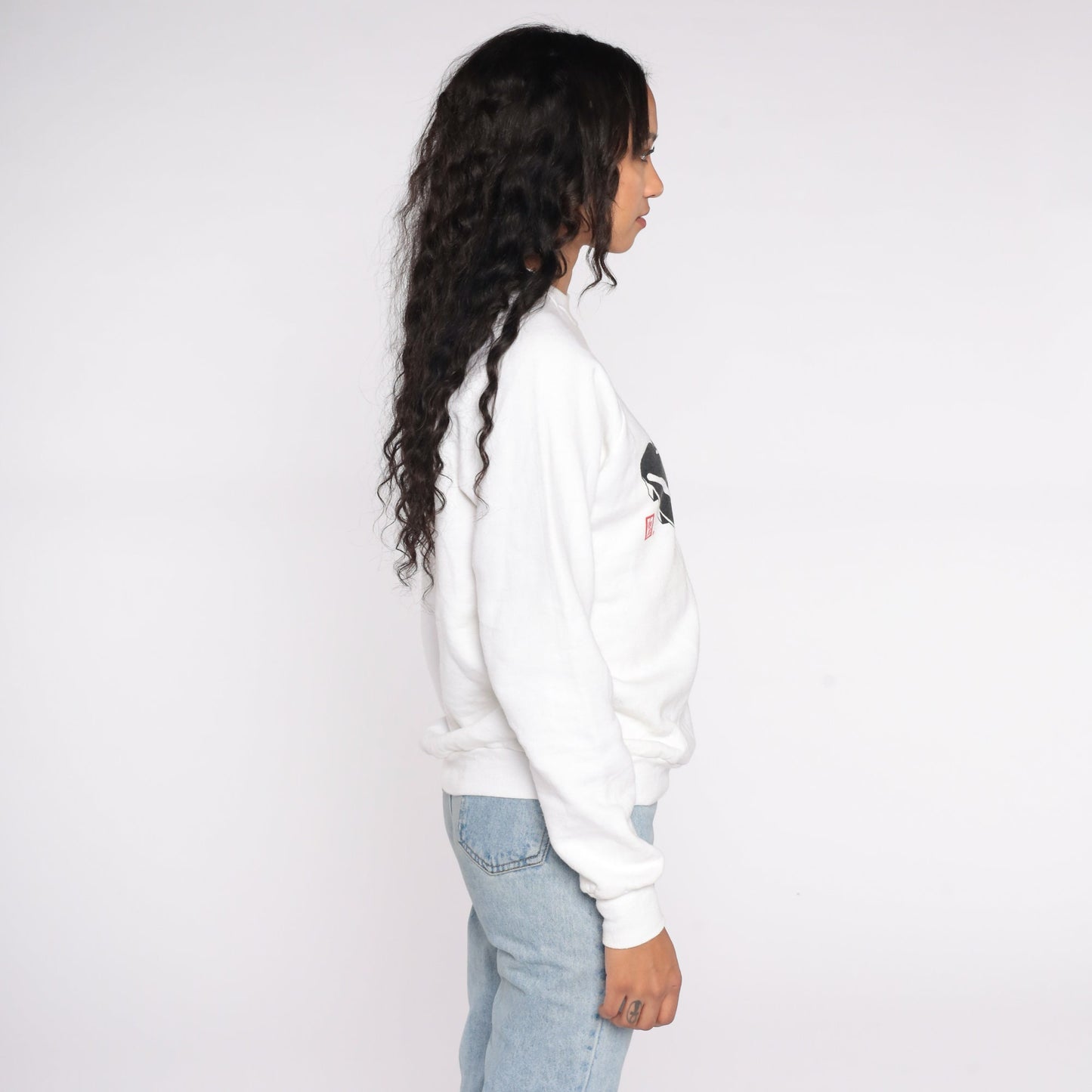 80s Japanese Geta Sandal Graphic Sweatshirt White Raglan Crewneck Medium