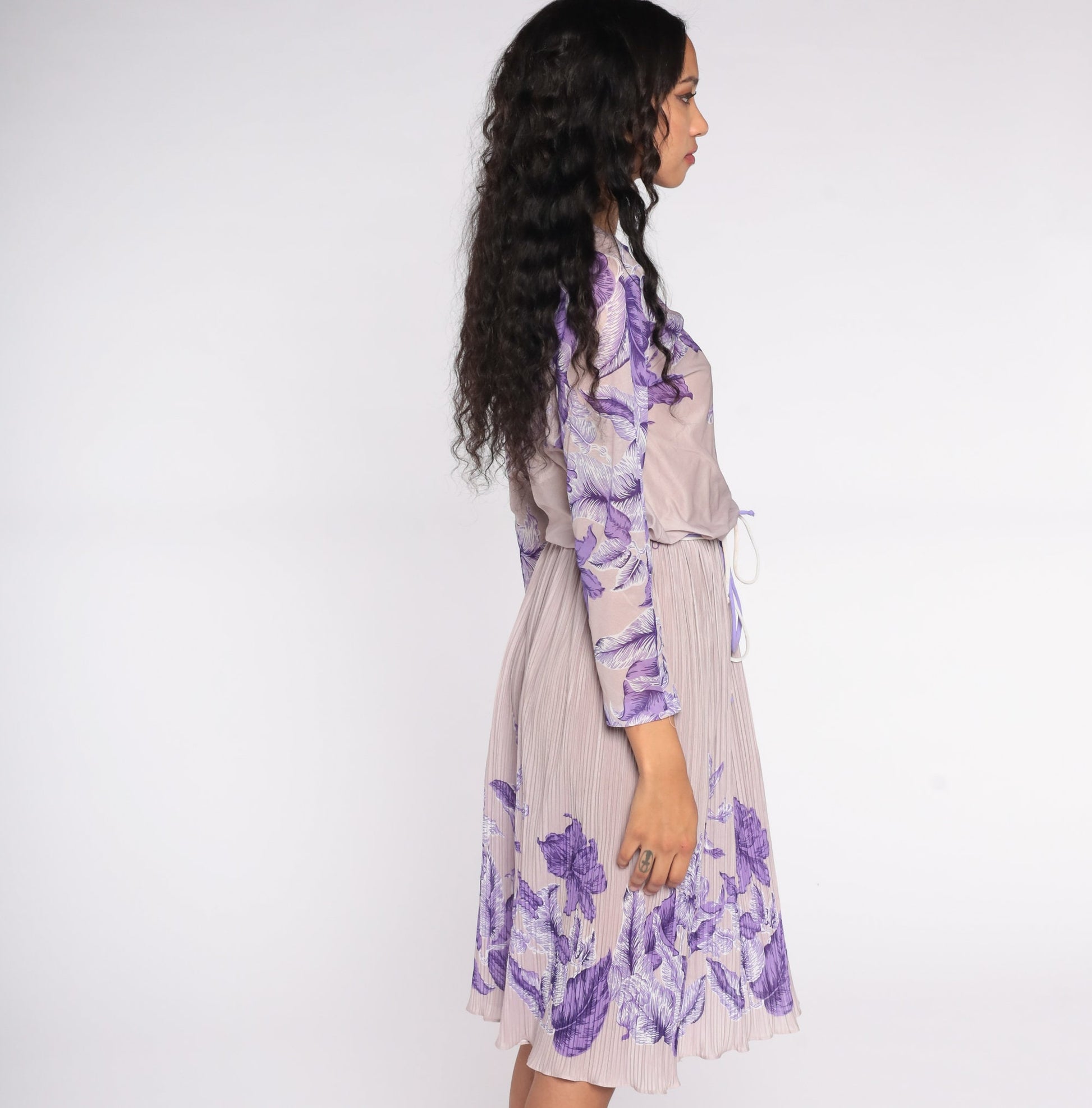 70s Lavender Floral Midi Dress High Waist Pleated Long Sleeve Small Medium