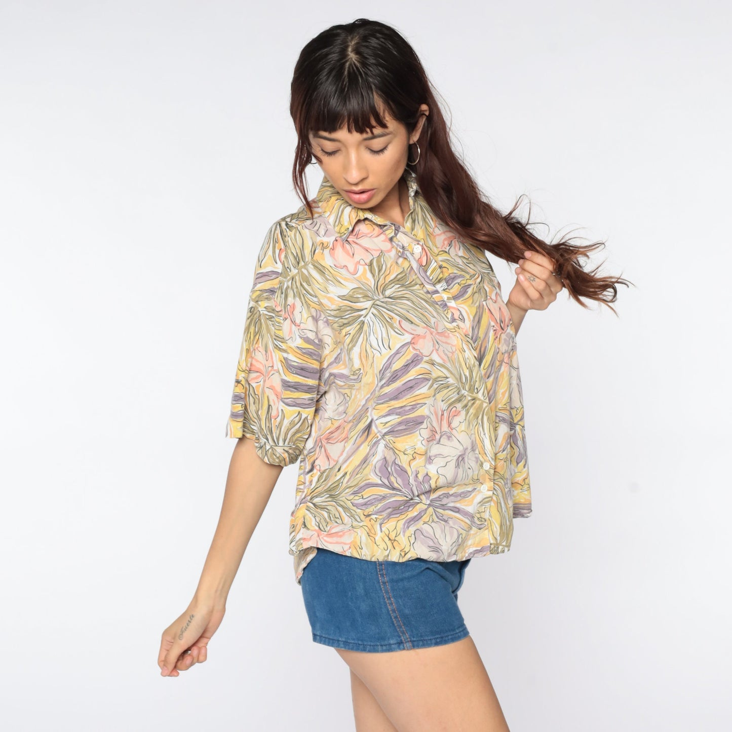 80s Tropical Floral Button-Up Shirt Yellow Pink Hawaiian Blouse Medium
