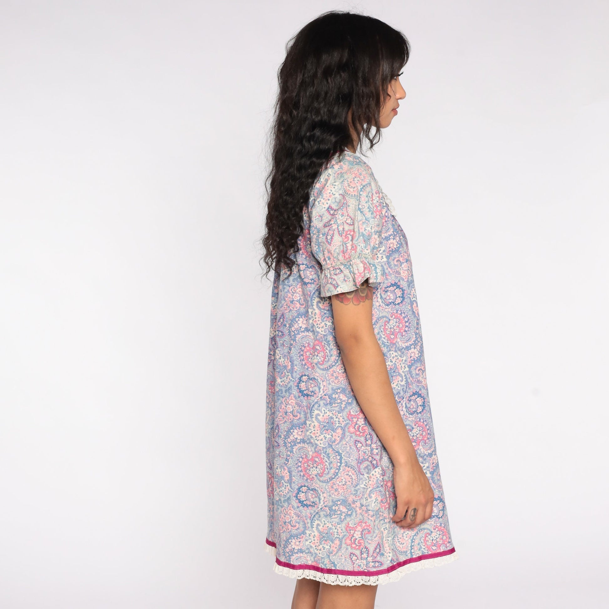 80s Paisley Mini Dress Puff Sleeve Shift Cut Lace Trim Small