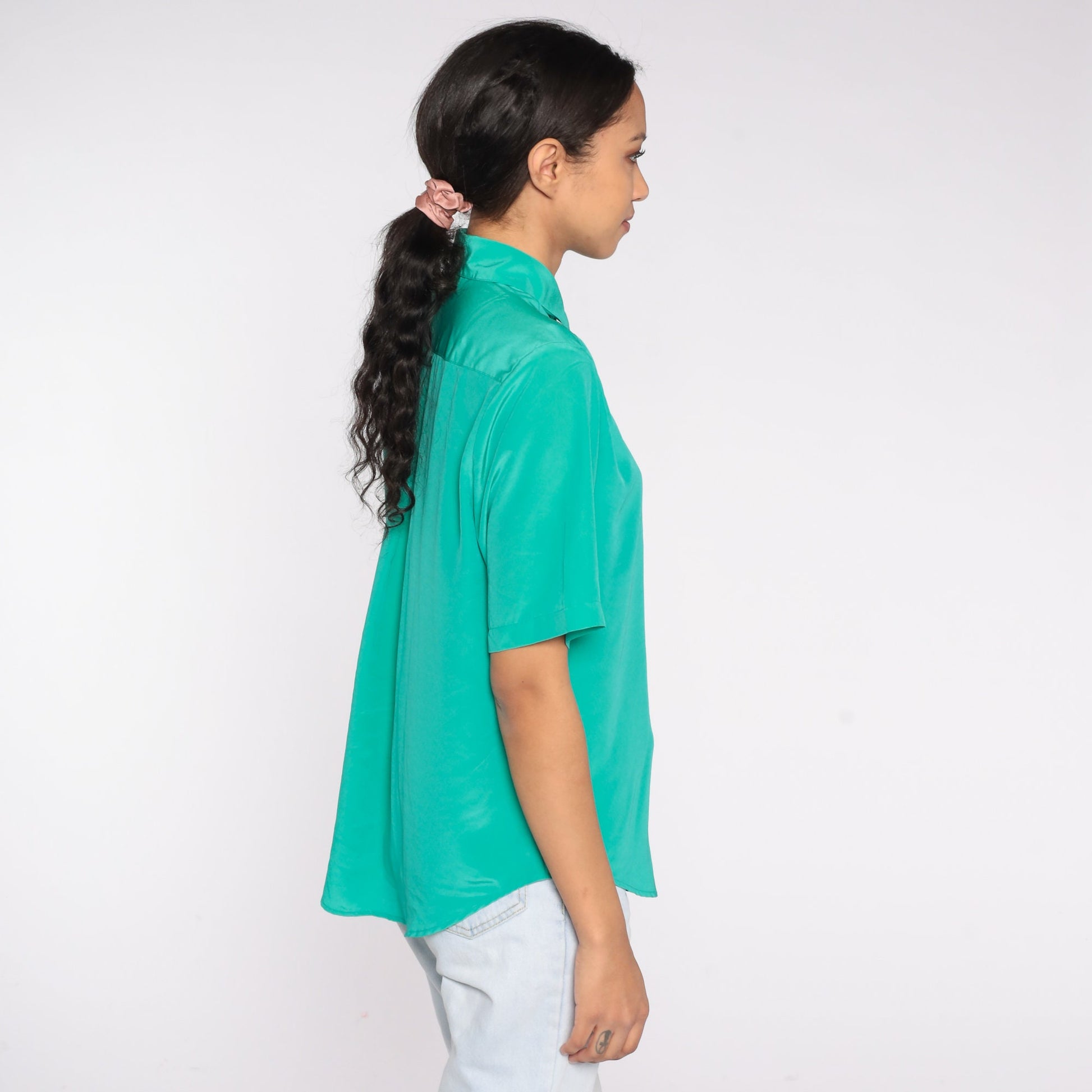 80s Green Polyester Button-Up Blouse Short Sleeve Collared Shirt Medium 8