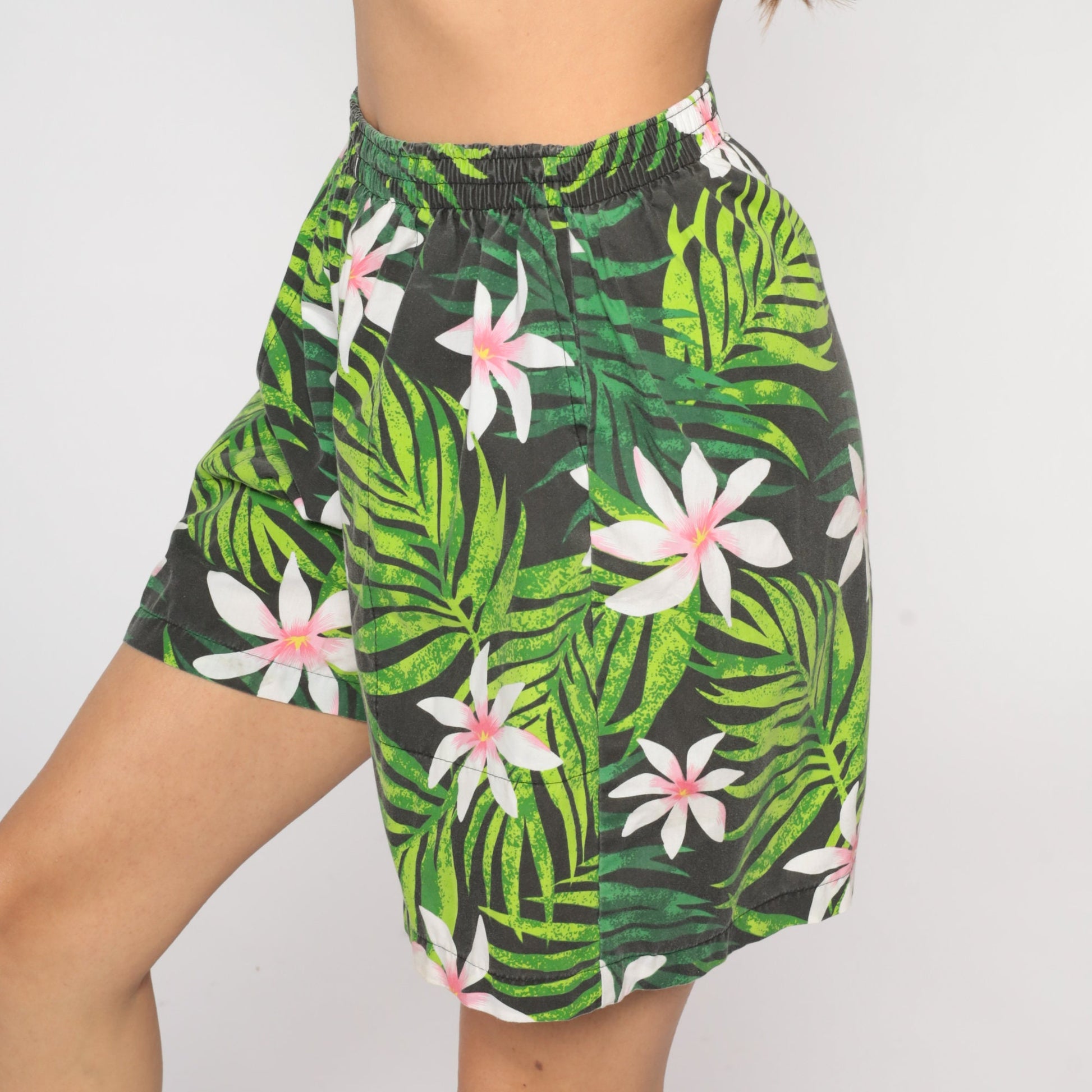 90s Tropical Leaf Floral Print Shorts High Waist Elastic Black Medium Large