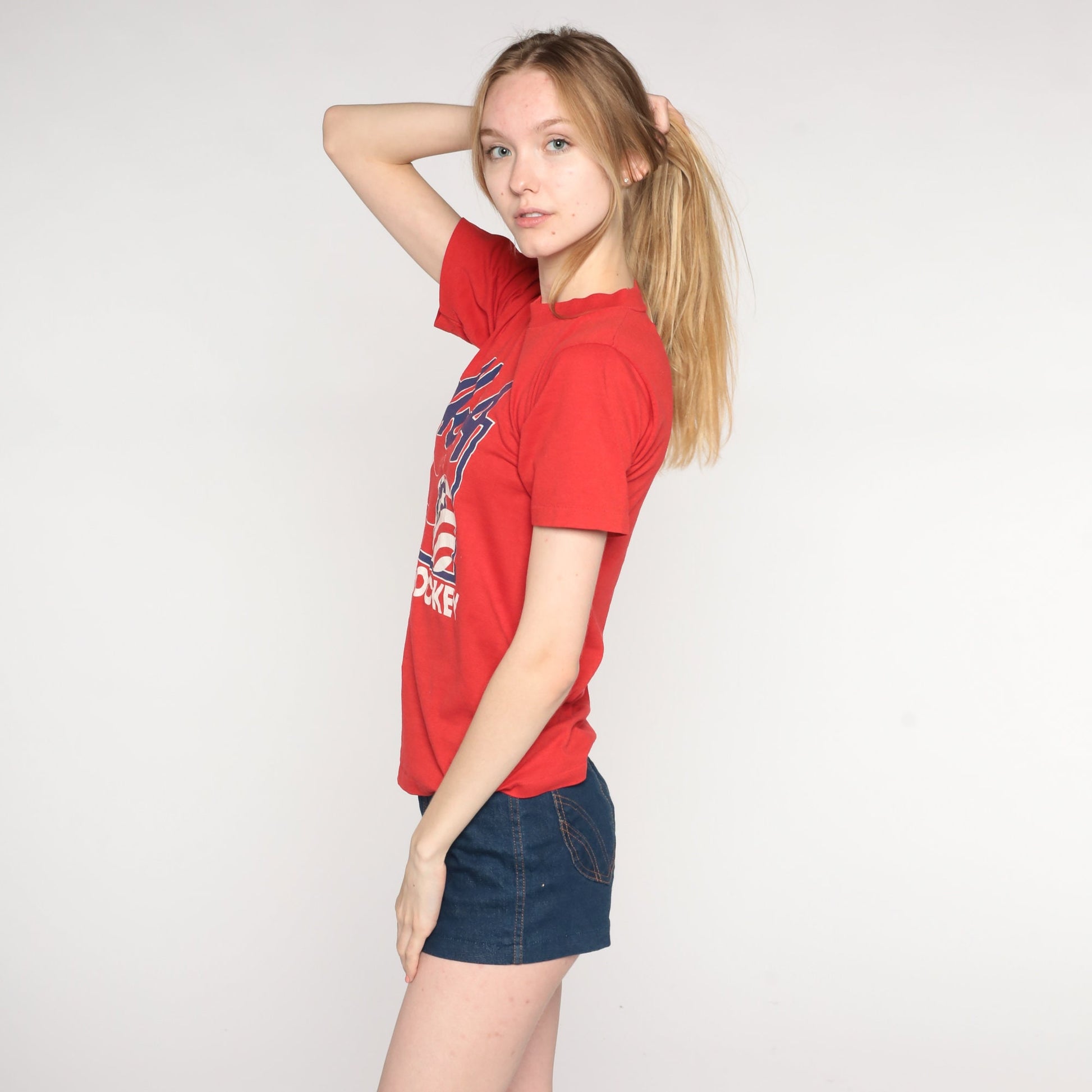 80s USA Field Hockey Graphic T-Shirt Red Crewneck Jerzees Small