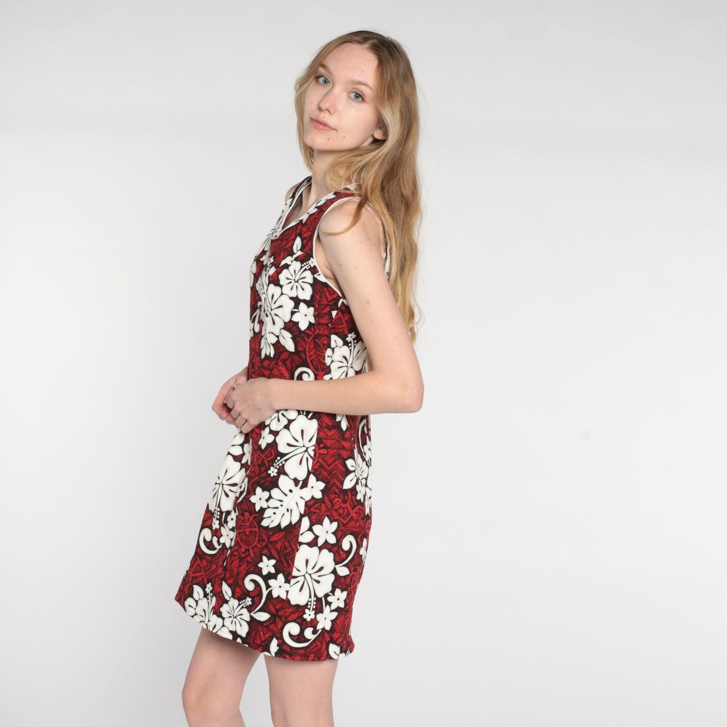 90s Hawaiian Floral Turtle Print Mini Dress Red Cotton Sleeveless Medium