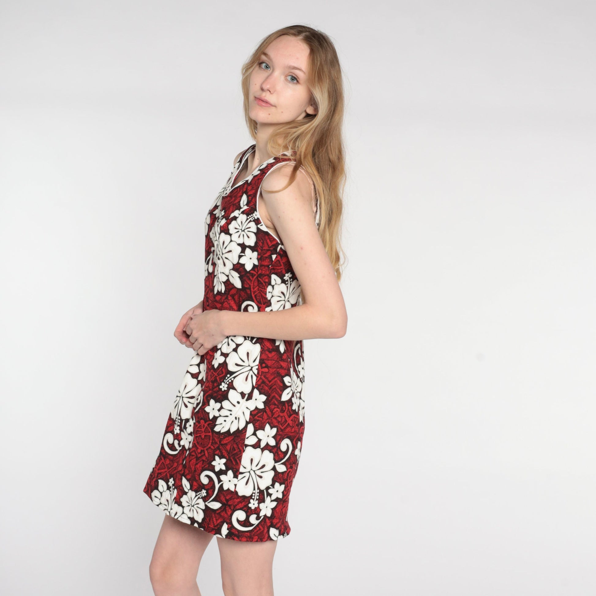 90s Hawaiian Floral Turtle Print Mini Dress Red Cotton Sleeveless Medium