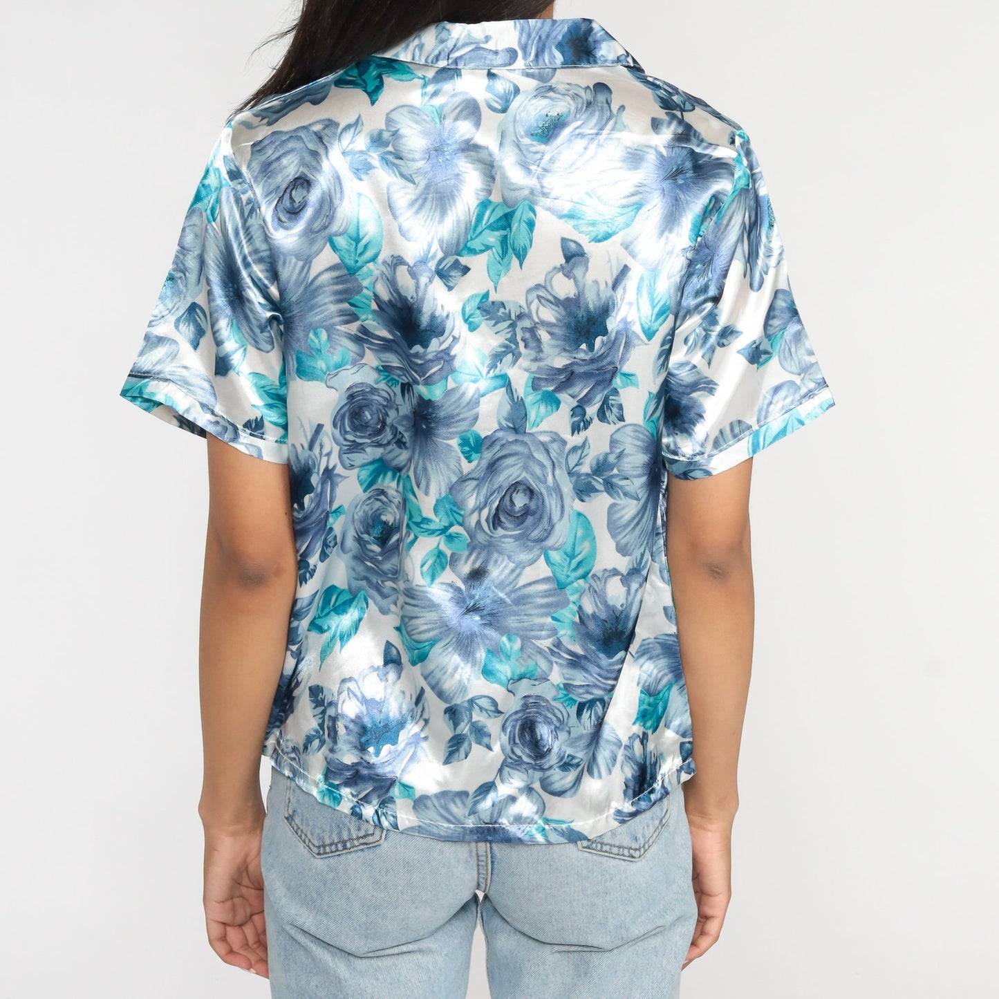Y2K Blue Floral Button-Up Blouse White Short Sleeve Collar Medium M