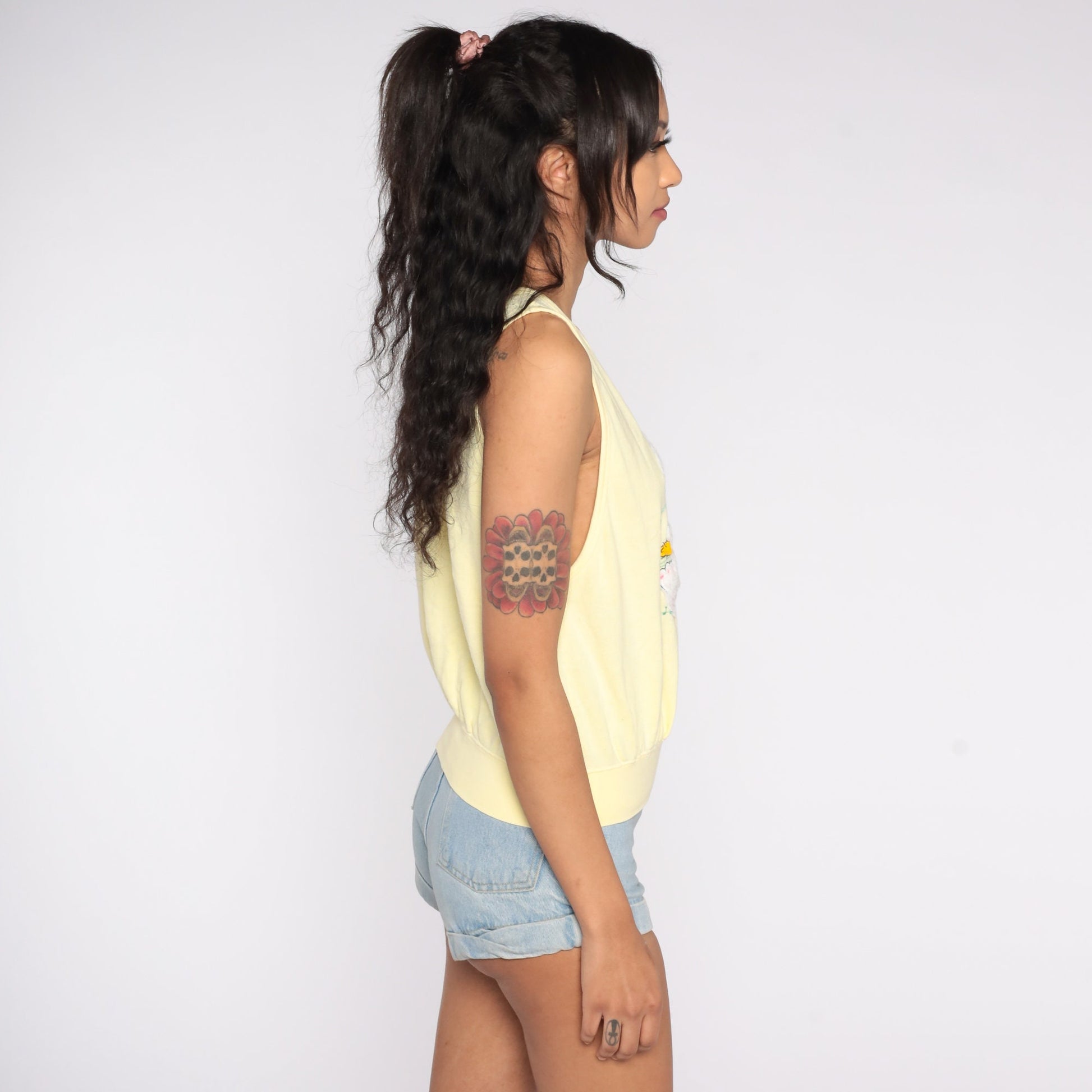 80s Yellow Fuzzy Bunny Tank Top Graphic Sleeveless Blouse Small