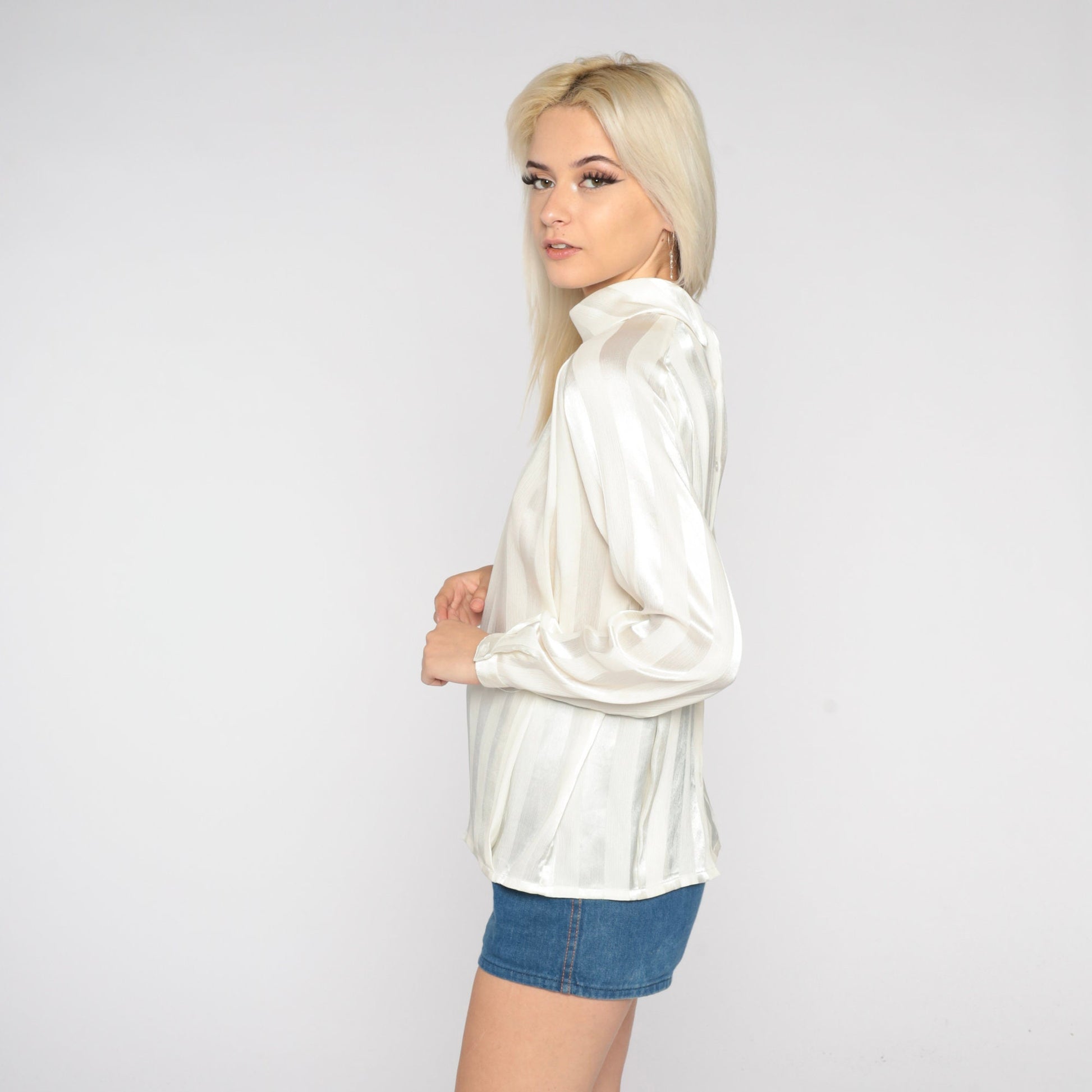 70s White Striped Turtleneck Blouse Long Sleeve Semi Sheer Medium M