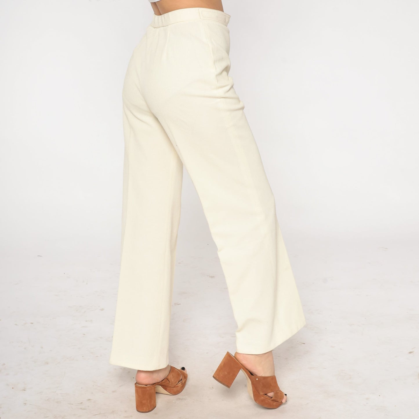 70s Cream High-Waisted Flared Trousers Medium M