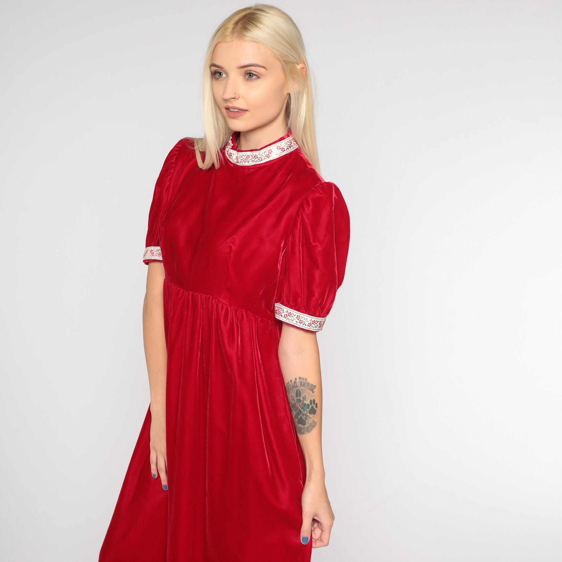 70s Red Velvet Maxi Dress Puff Sleeve High Waist Floral Ribbon Trim Small