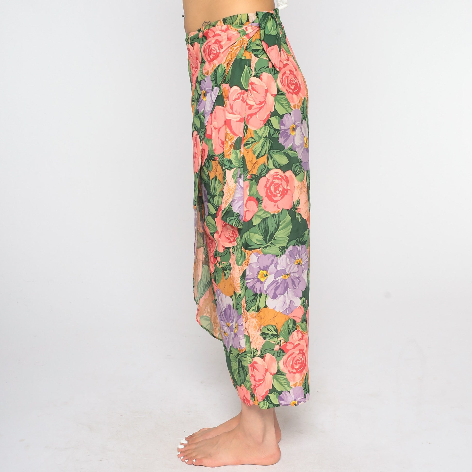 90s Floral Wrap Maxi Skirt Rayon Rose Pattern Small S