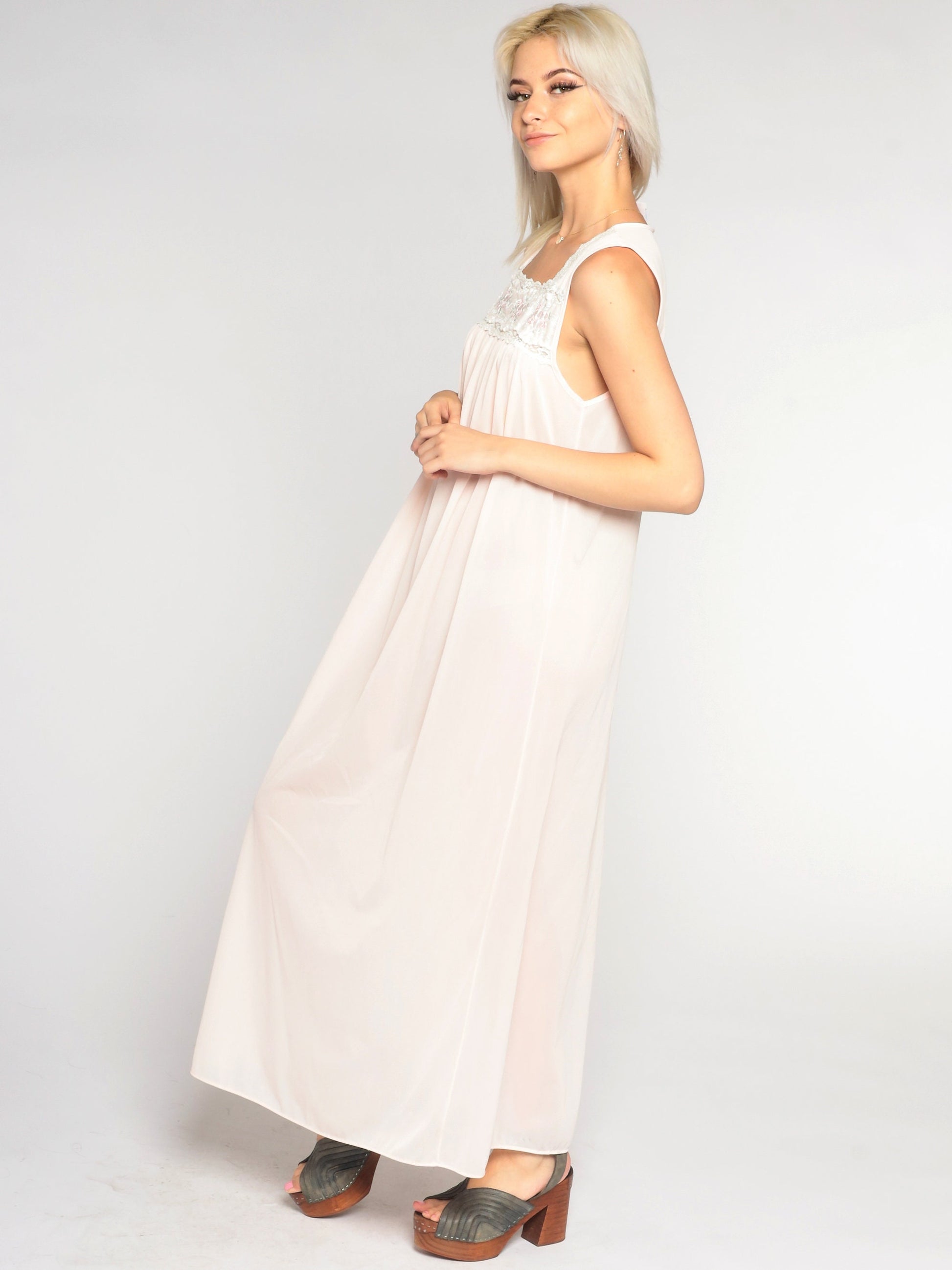 90s Light Pink Nylon Maxi Nightgown Lace Bib Sleeveless Small