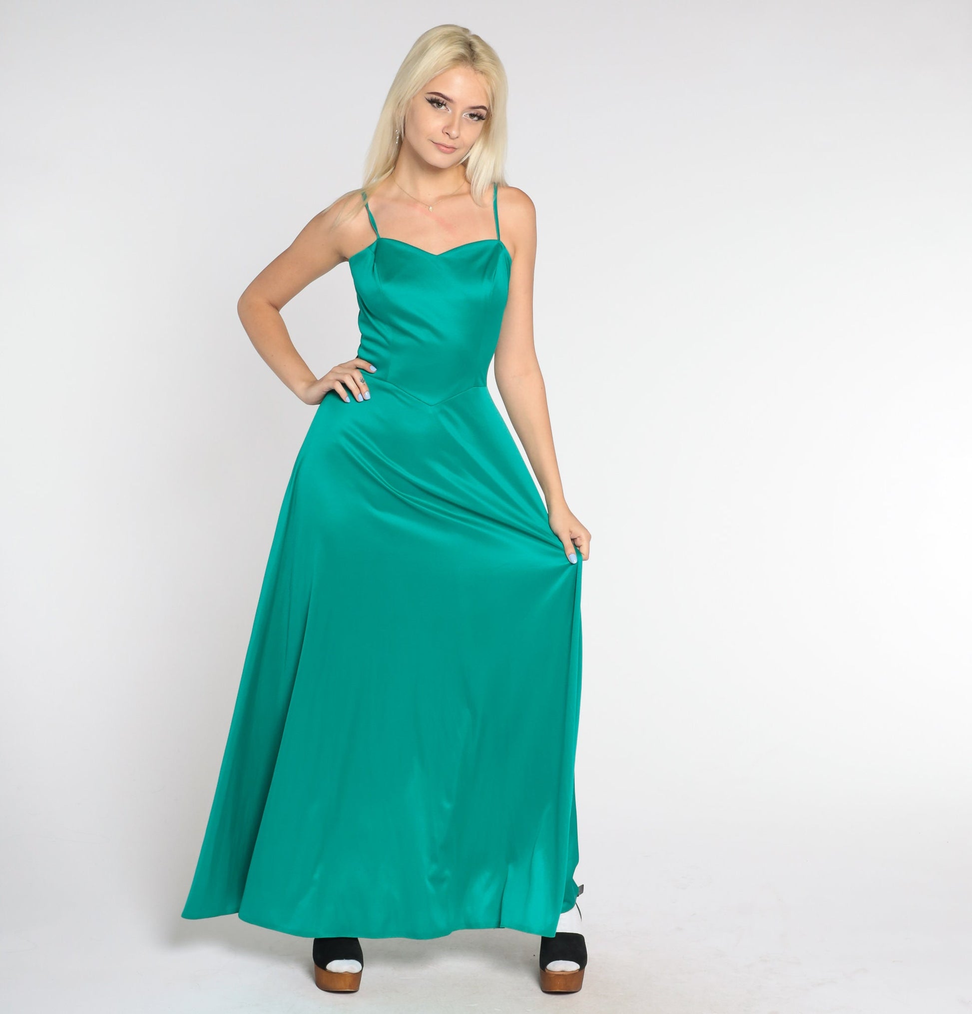 70s Green Maxi Dress Sweetheart Neckline Basque Waist Sleeveless Small S
