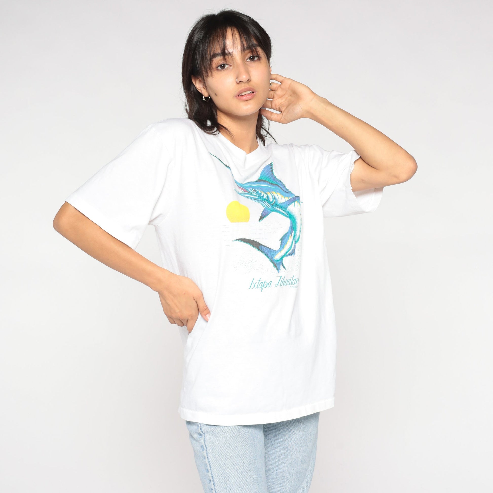 90s Swordfish Graphic T-Shirt Ixtapa Zihuatanejo Mexico White Single Stitch Medium