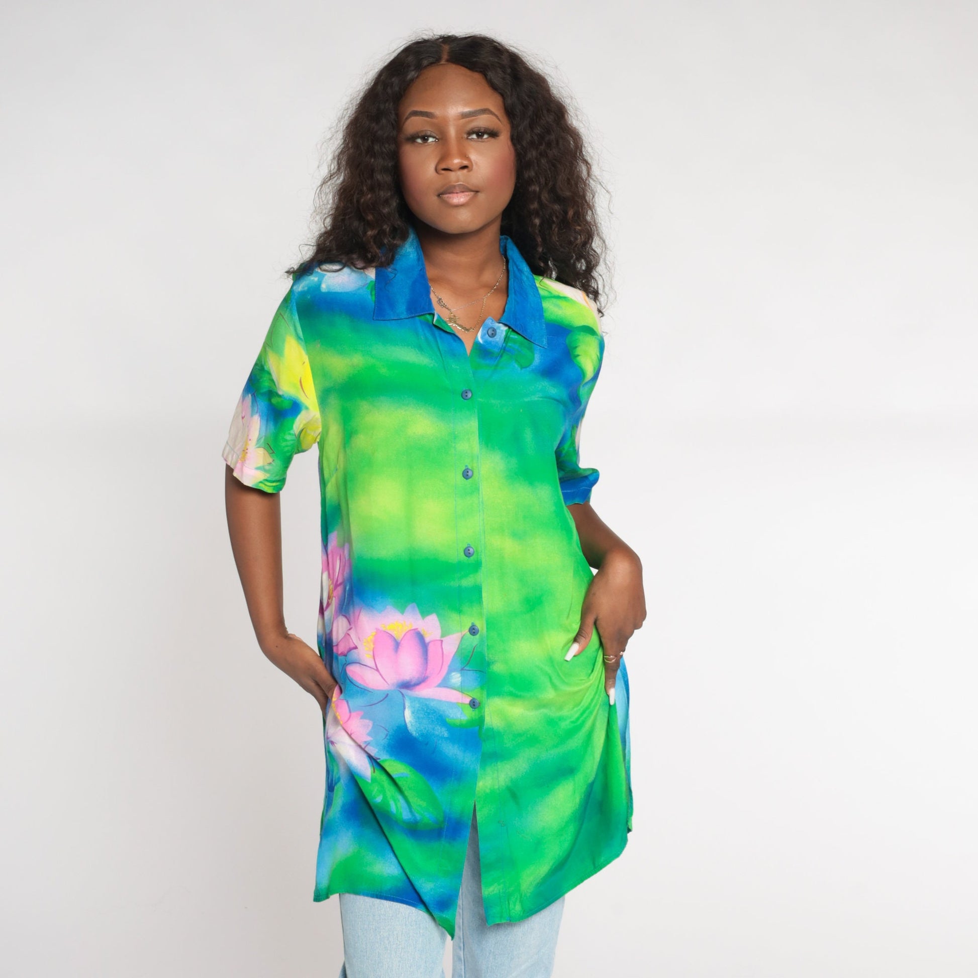 Y2K Water Lily Floral Button Up Blouse Blue Green Pink Short Sleeve Medium Large