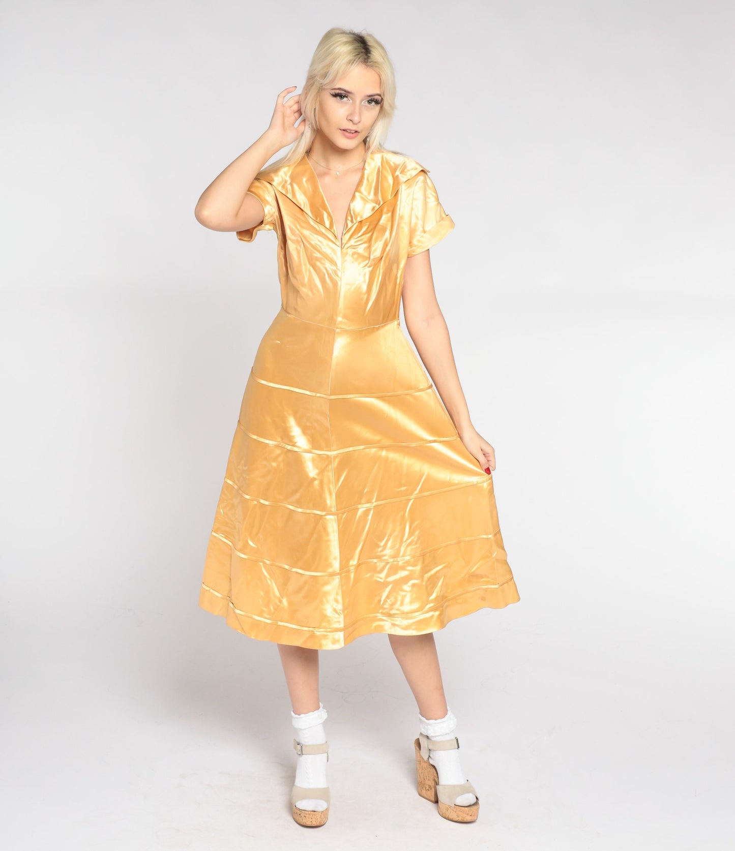 1940s Gold Silk Satin Midi Dress V-Neck Collared Short Sleeve Small S