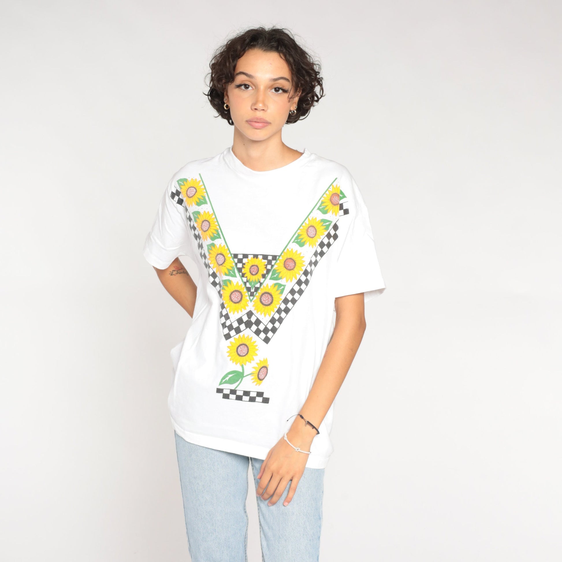 90s Sunflower Checkered Graphic T-Shirt White Cotton Single Stitch Large