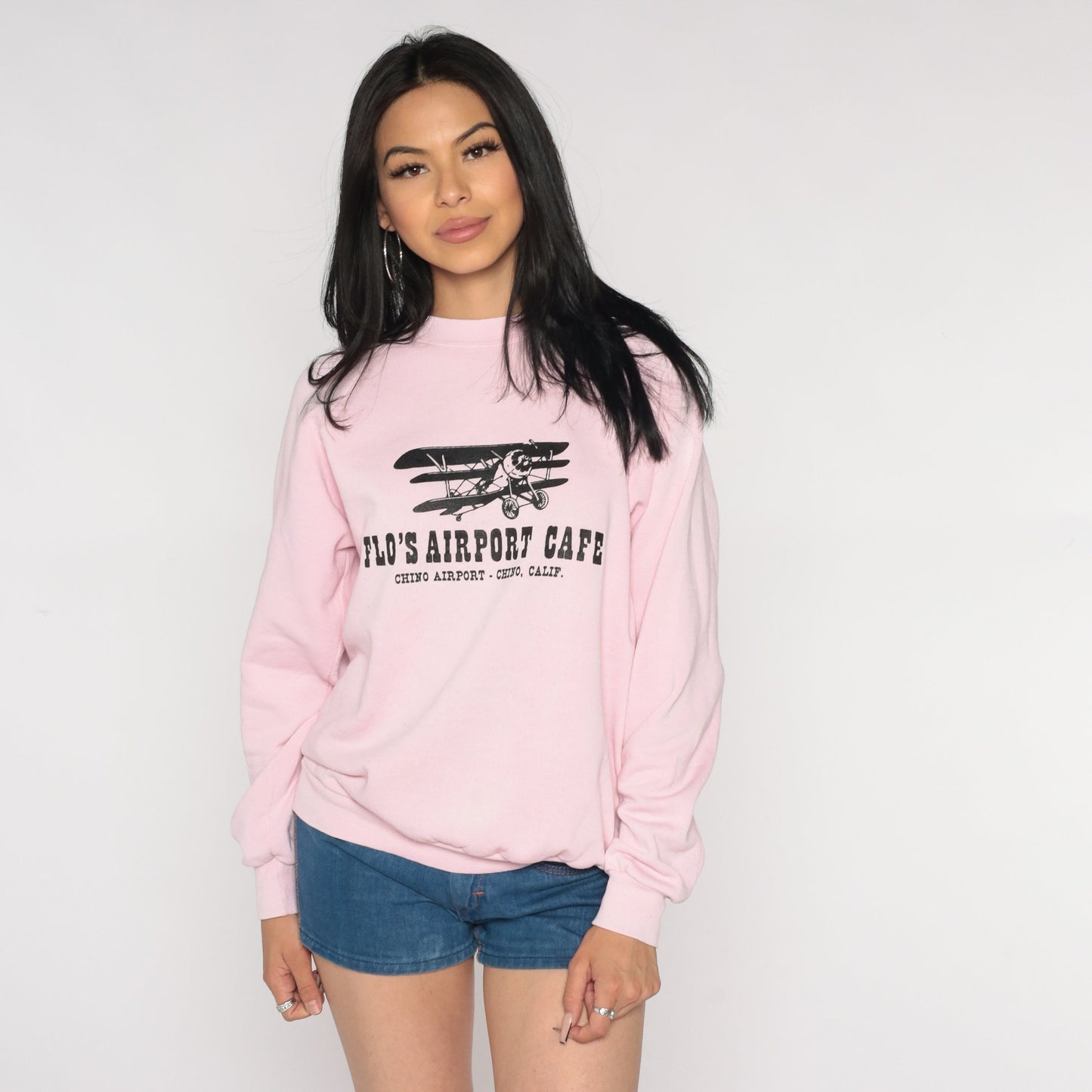 80s Flo's Airport Cafe Graphic Sweatshirt Baby Pink Raglan Large