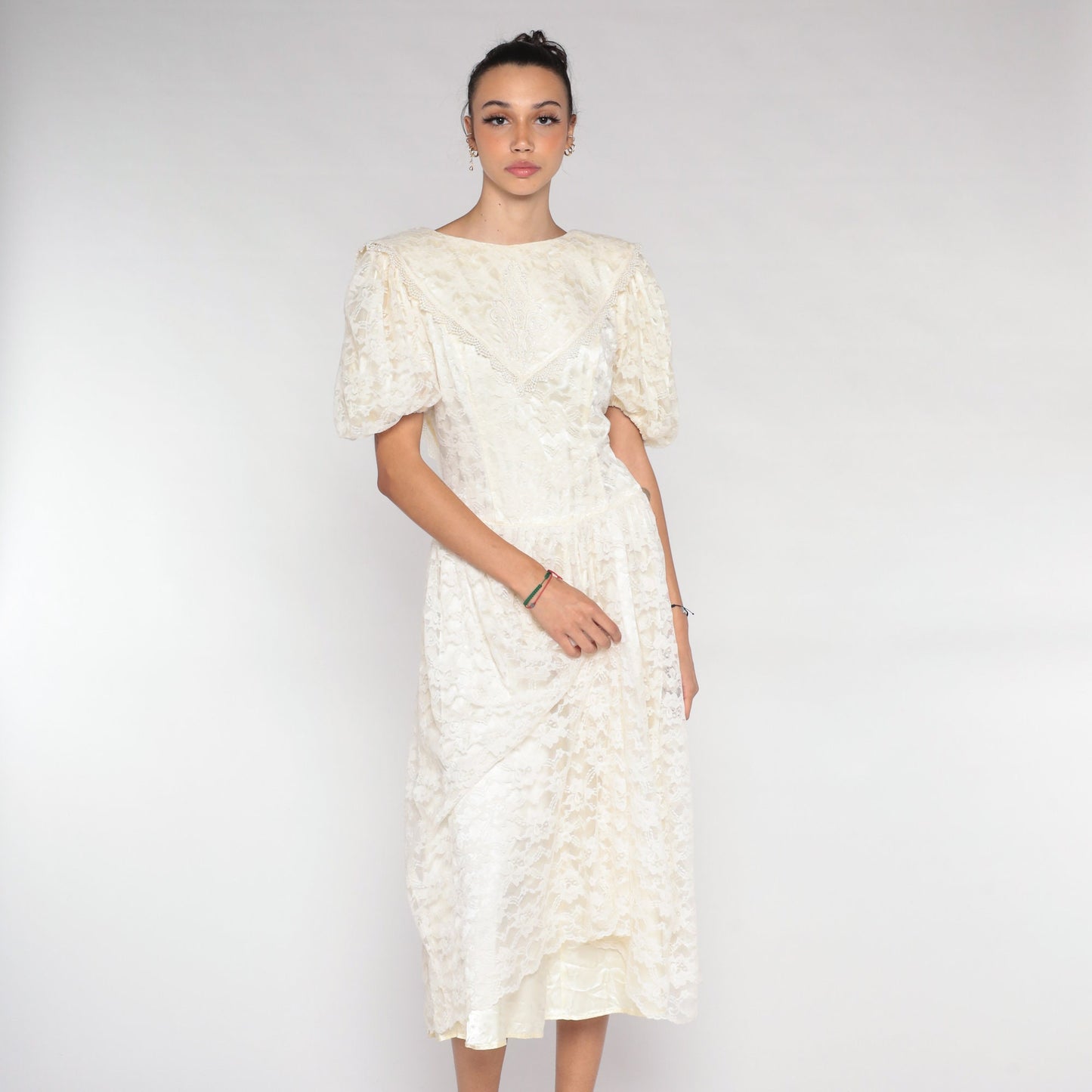 80s Off-White Lace Midi Dress Puff Sleeve Low Back Floral Embroidered Medium