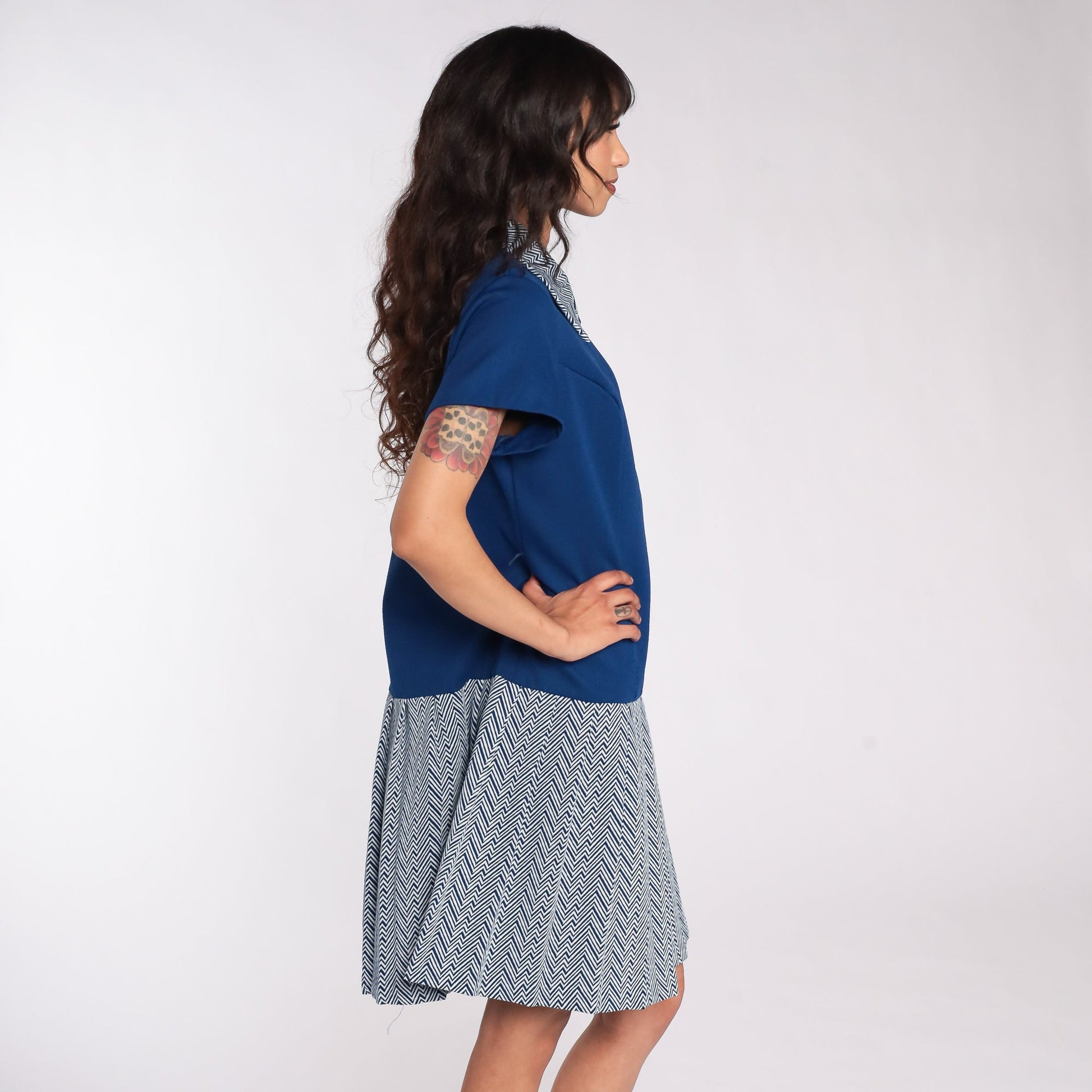 60s Mod Blue Zig Zag Mini Dress Drop Waist Front Zip Short Sleeve Extra Large