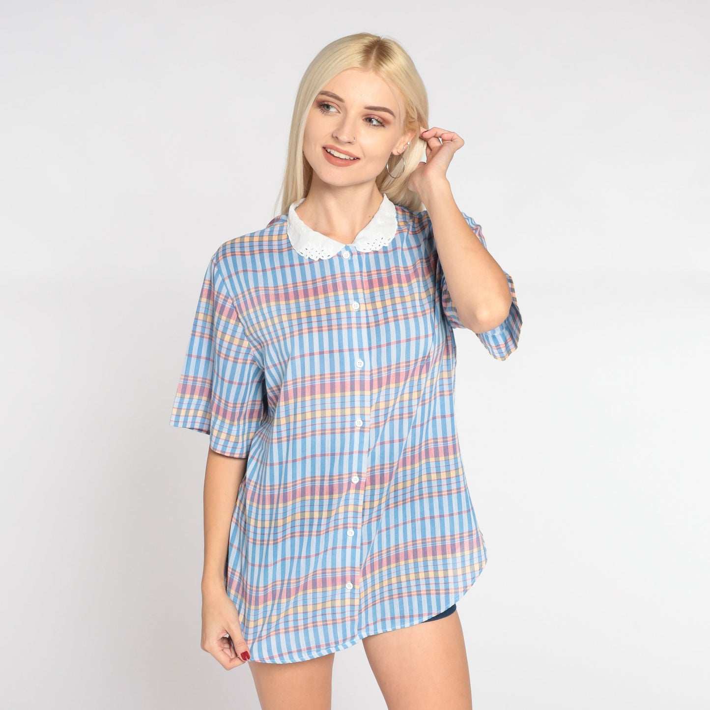 80s Blue Checkered Button-Up Blouse Peter Pan Collar Eyelet Lace Medium Large