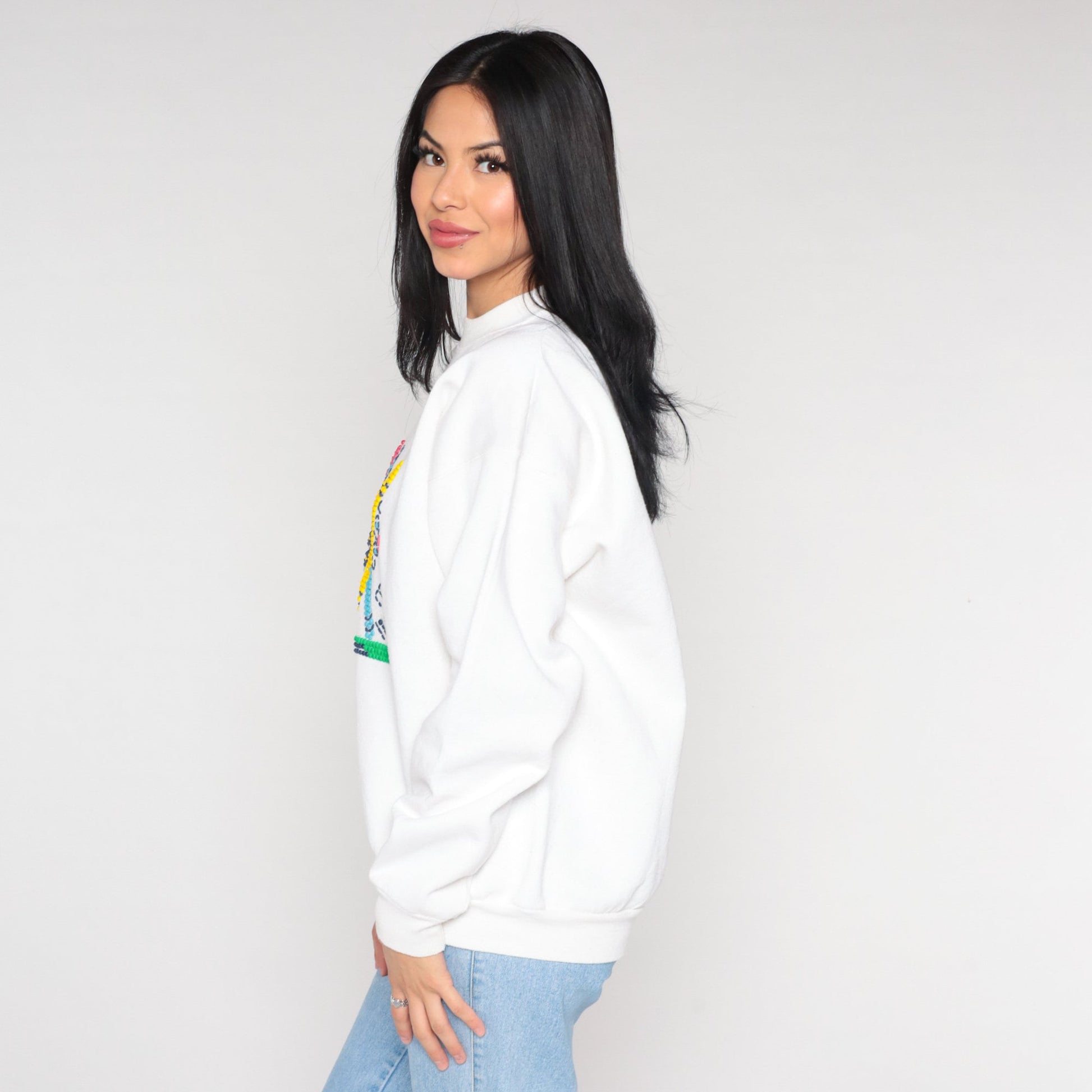 00s Kids Color My Life Teacher Sweatshirt Crayon Graphic White Crewneck Large